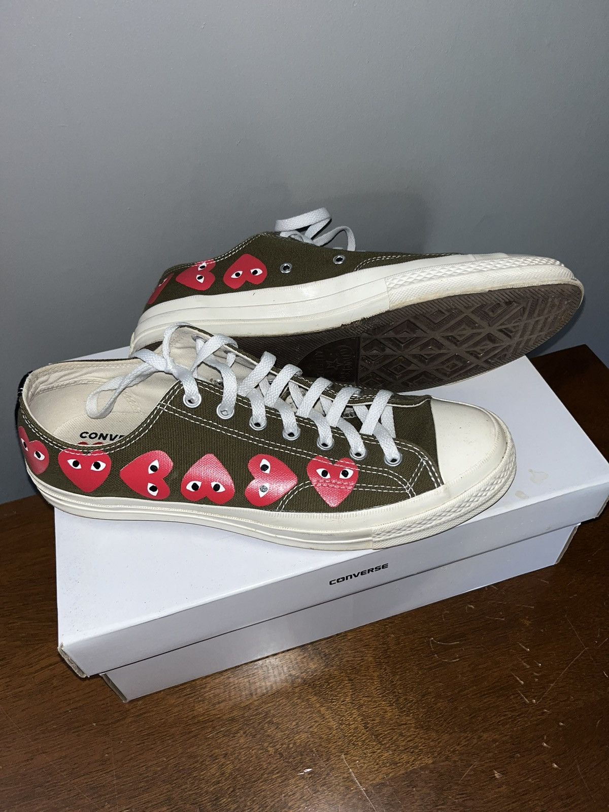 Converse X Comme De Garçons PLAY “Multi Heart” Men’s - KHAKI