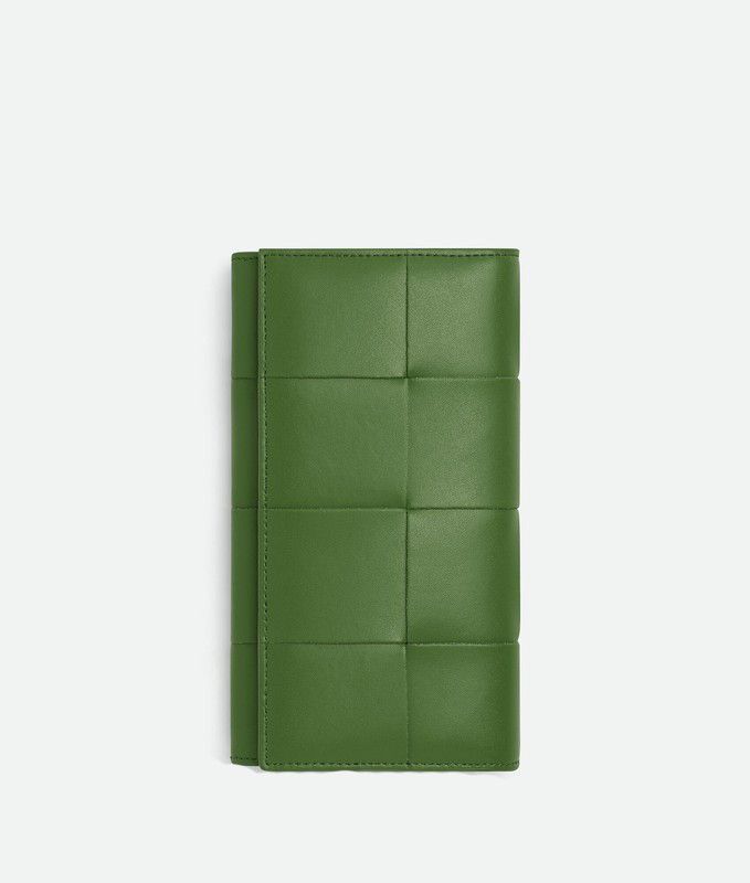 Bottega Veneta o1loc1c0325 Size: OS / 679845 Long Wallet in Green Size ONE SIZE - 1 Thumbnail