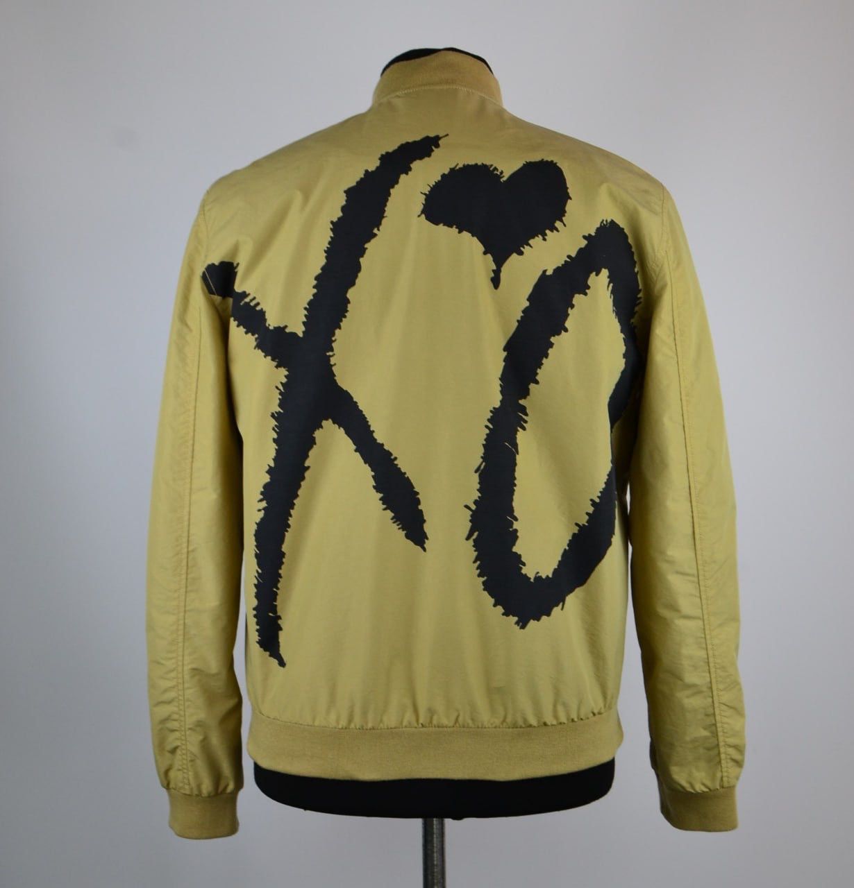 XO H&M The Weeknd XO Nylon Bomber Jacket Beige Size M Size US M / EU 48-50 / 2 - 1 Thumbnail
