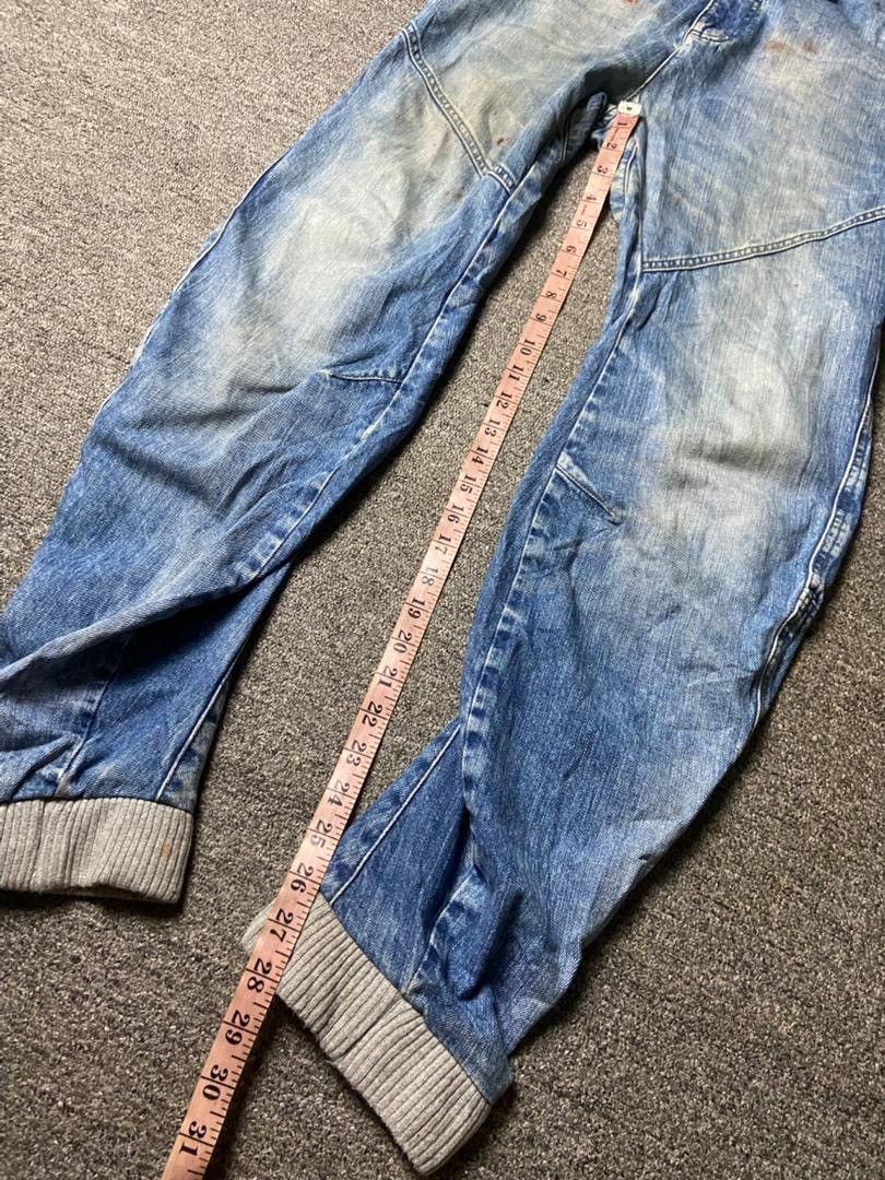 Zara Zara Jeans Distressed Curve Leg Style (175) Size US 34 / EU 50 - 5 Thumbnail