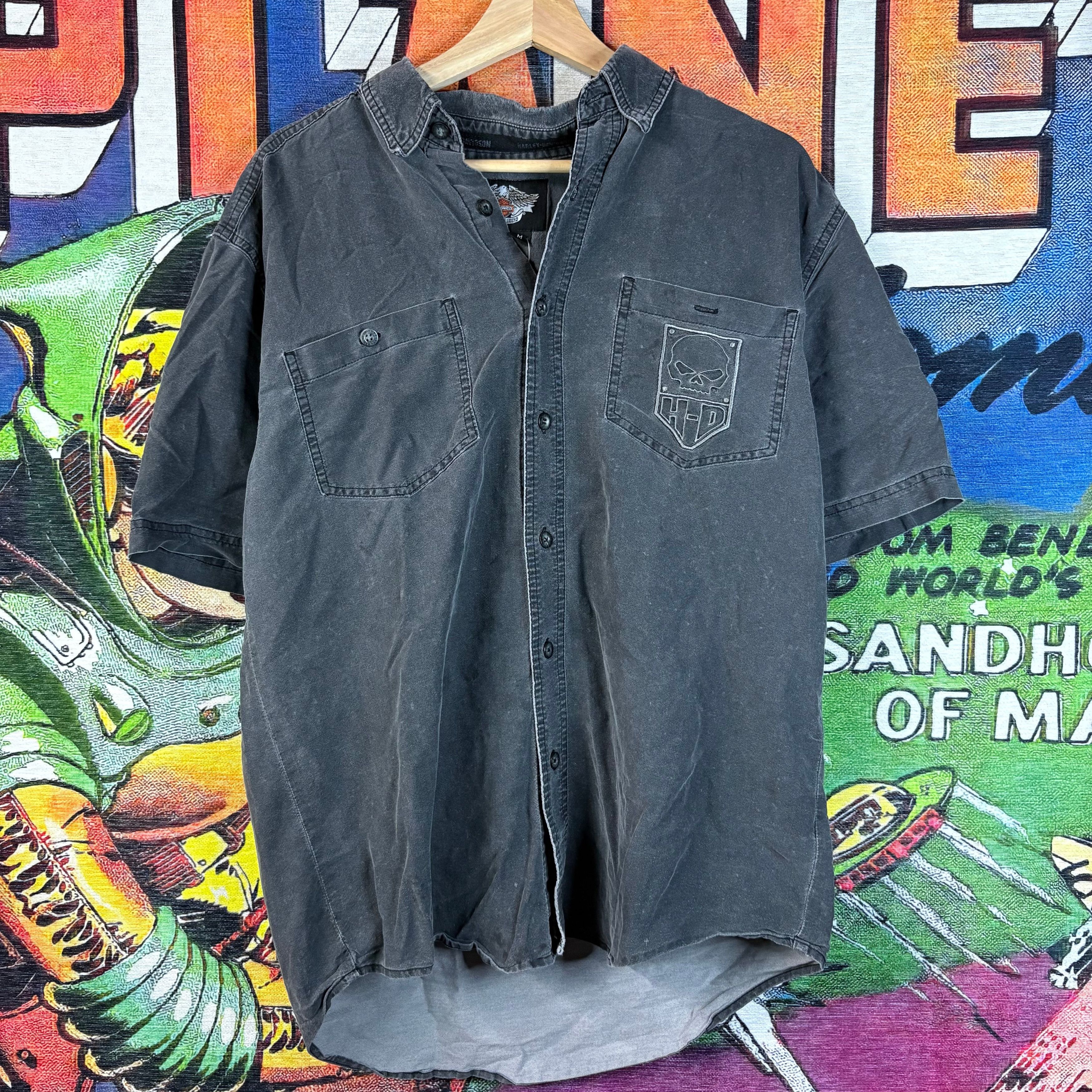 Harley Davidson Y2K Harley Davidson Short Sleeve Skull Denim Shirt Size M Size US M / EU 48-50 / 2 - 1 Thumbnail