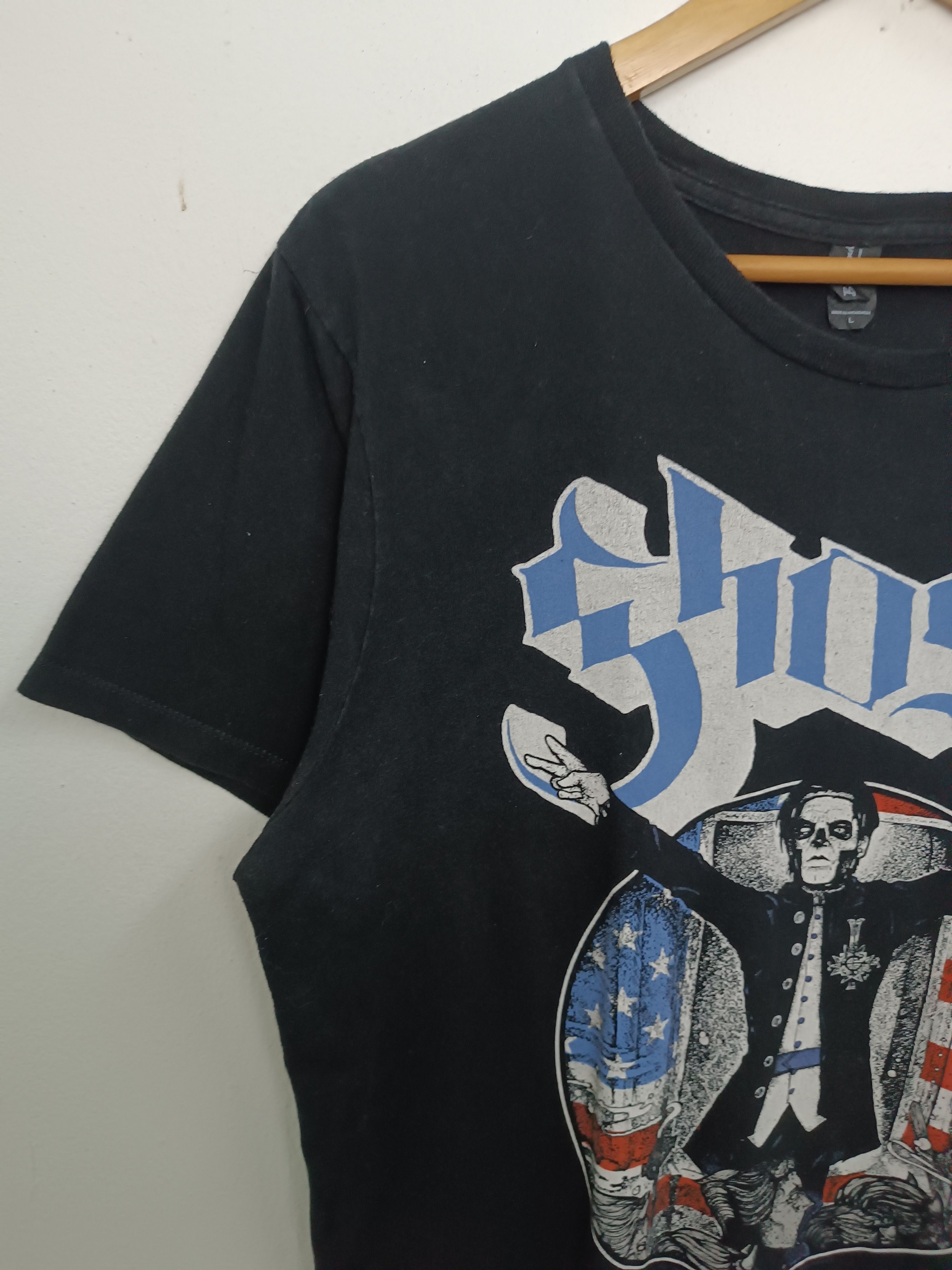 Band Tees VINTAGE GHOST PAPA EMERITUS AMERICAN FLAG TEE METAL ROCK Size US L / EU 52-54 / 3 - 5 Thumbnail