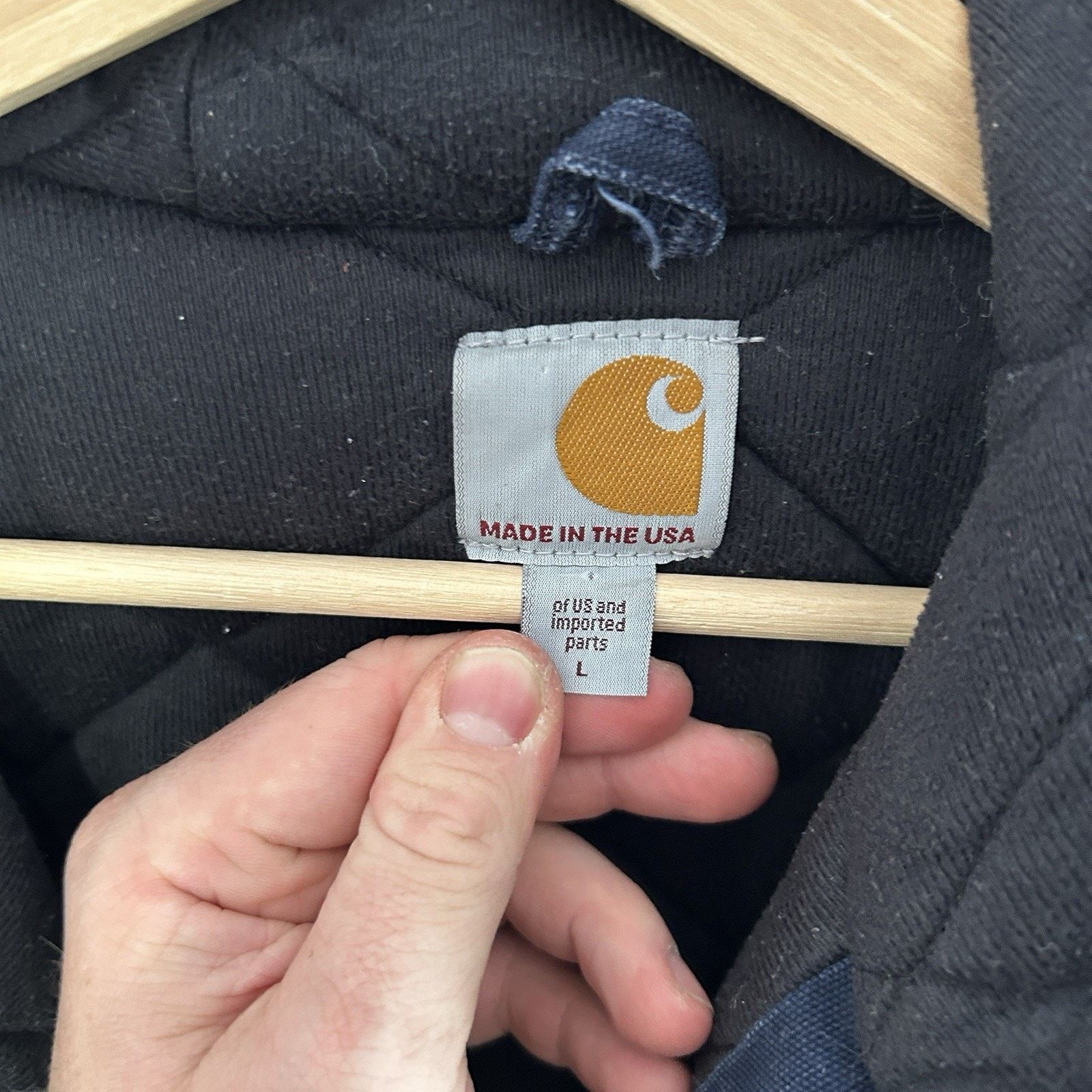Carhartt Carhartt Quilted Hooded Active Jacket “Dark Navy” J140 DNY Size US L / EU 52-54 / 3 - 10 Thumbnail