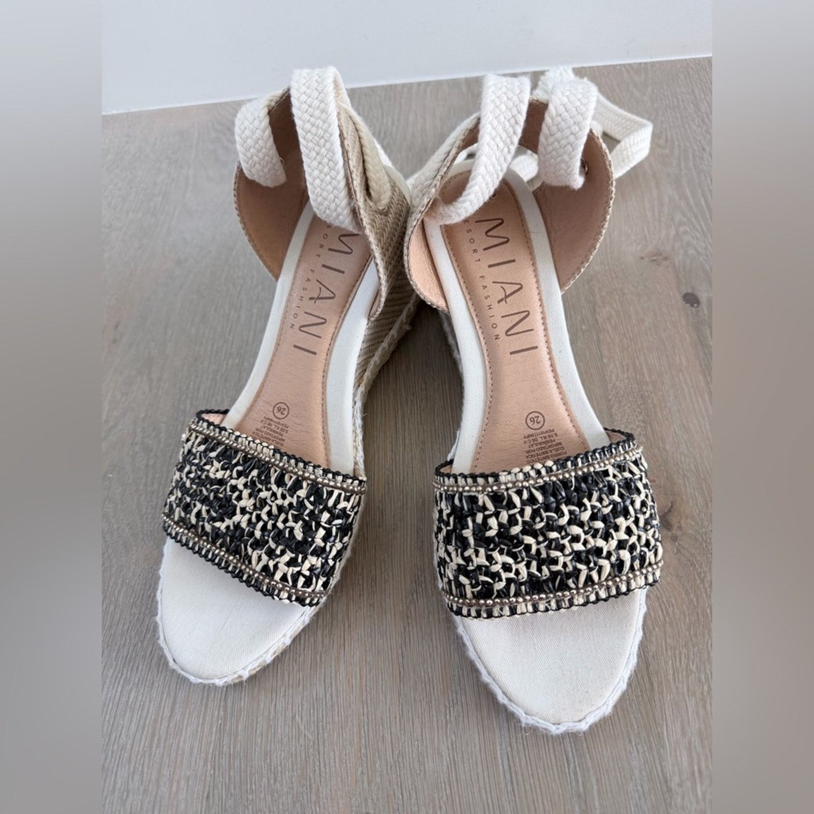 Other Like New Miani Black and Cream Espadrille Sandals size 8 Size US 8 / IT 38 - 1 Thumbnail