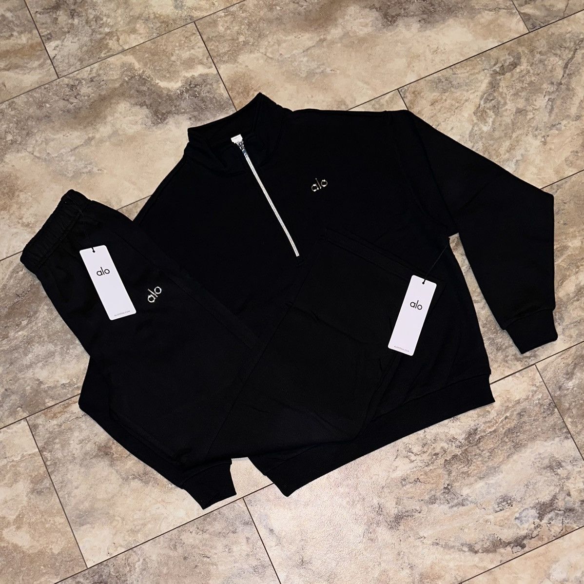 Alo Yoga Accolade 1/4 Zip & Sweatpants Set Black XS