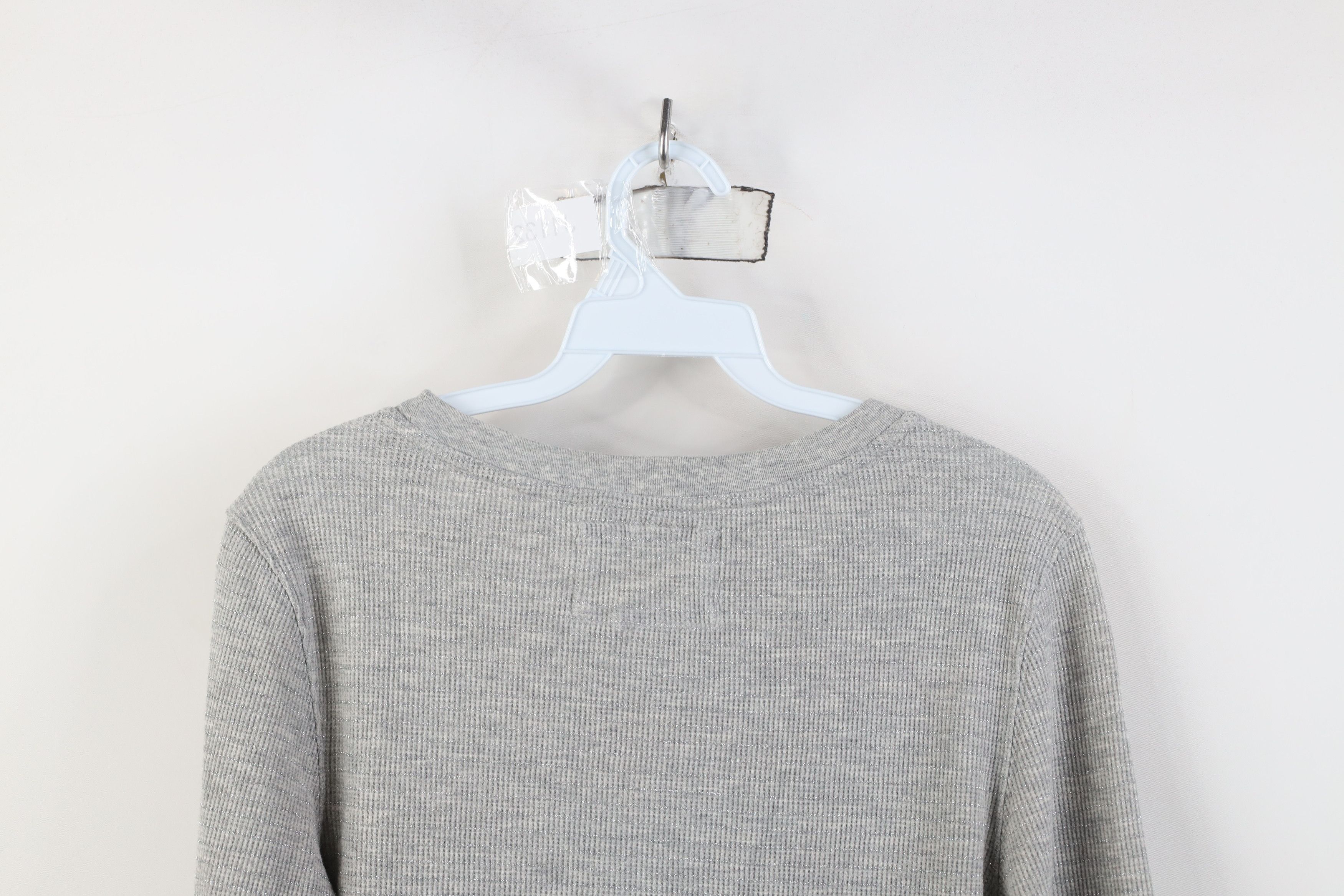 Aeropostale Vintage Y2K Aeropostale Knit 3/4 Sleeve T-Shirt Metallic Size L / US 10 / IT 46 - 13 Thumbnail
