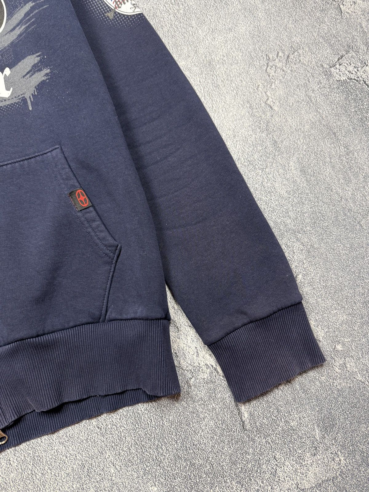 No Fear Rare Vintage 90s No Fear Skulls Big Logo Zip Up Hoodie Size US L / EU 52-54 / 3 - 5 Thumbnail