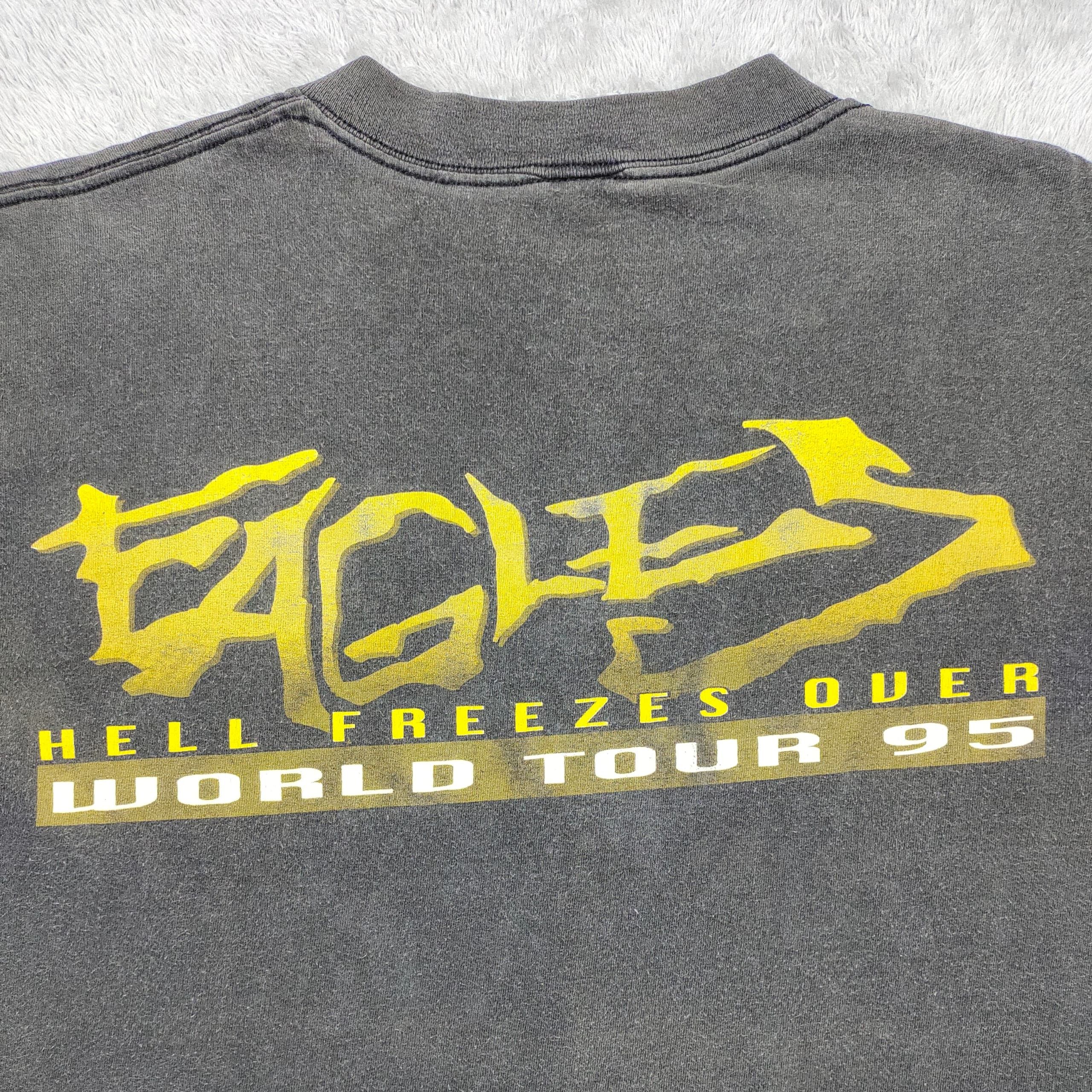 Band Tees VINTAGE FADED EAGLES HELL FREEZES OVER WORLD TOUR 95 T SHIRT Size US L / EU 52-54 / 3 - 4 Thumbnail