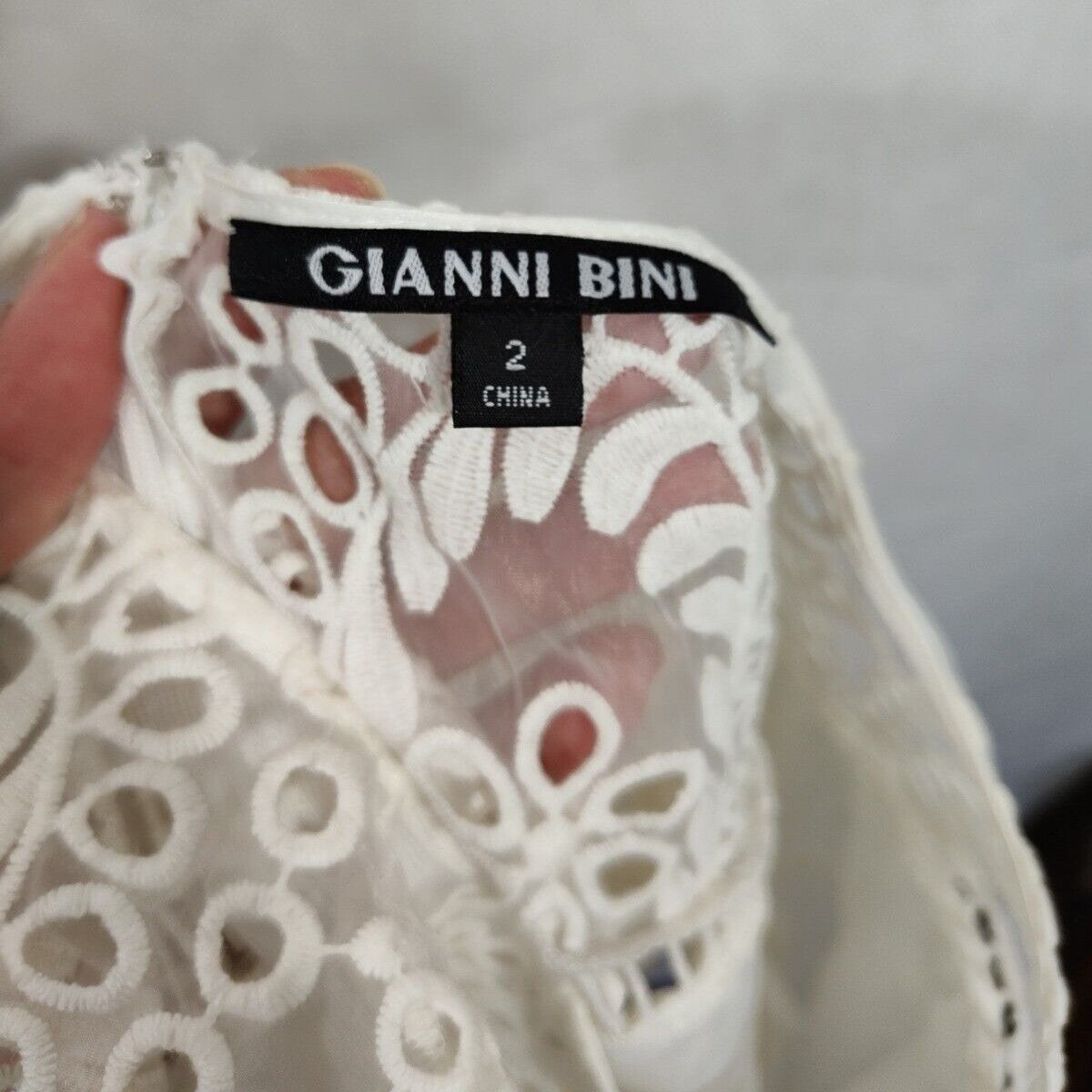 Other Gianni Bini Lily Sheath Dress Women Size 2 White Short Slv Size XS / US 0-2 / IT 36-38 - 7 Thumbnail