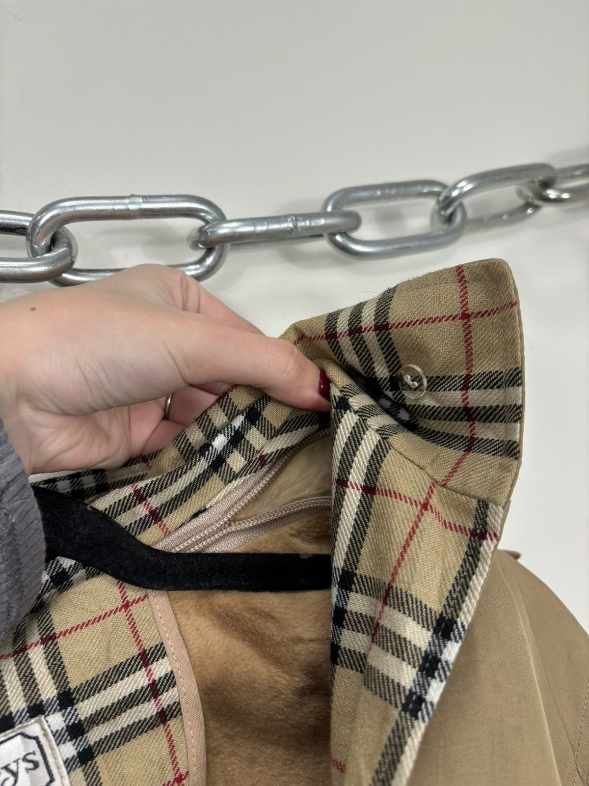 Burberry Vintage Burberry Nova Check Classic Belted Hooded Coat Size US L / EU 52-54 / 3 - 18 Thumbnail
