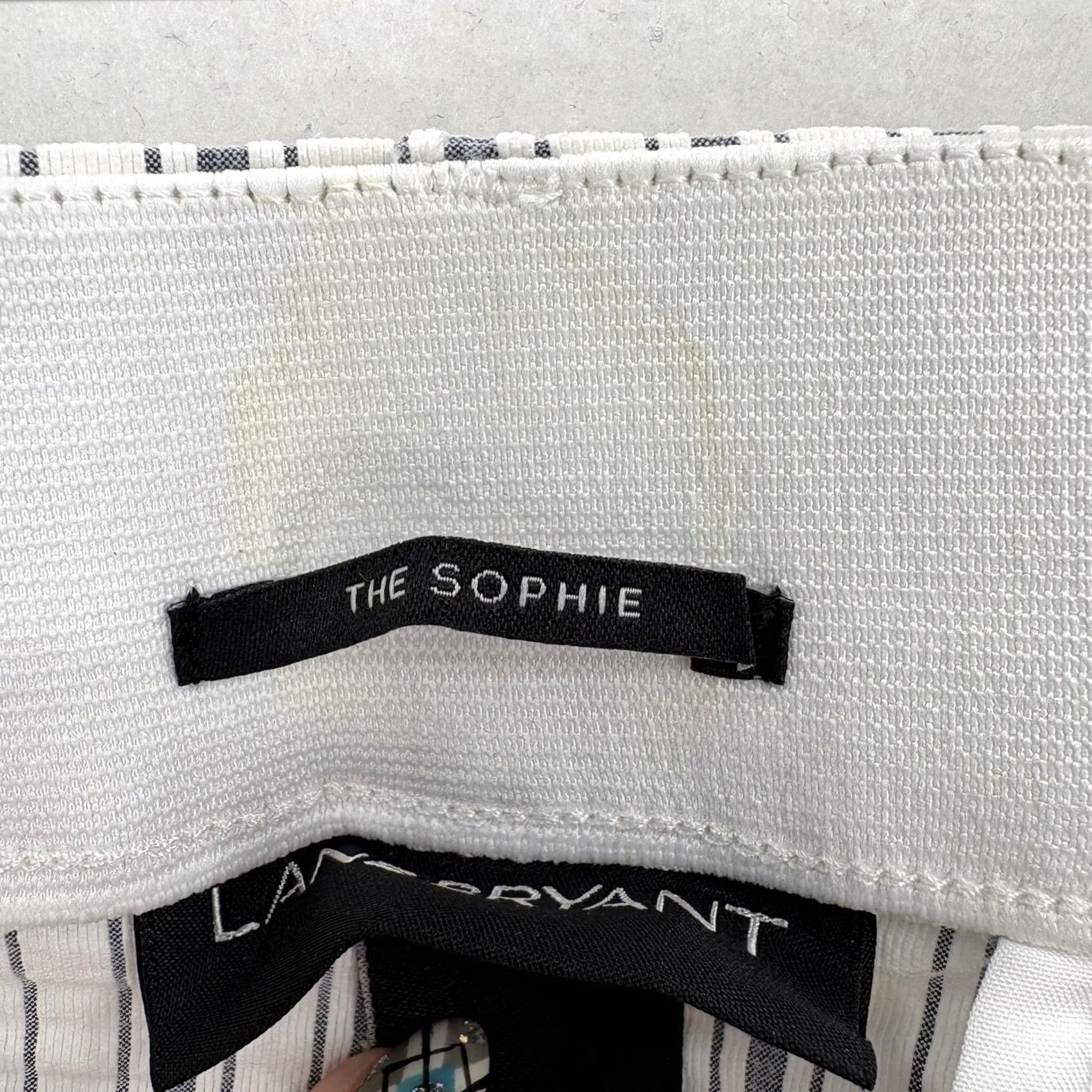 Vintage Lane Bryant The Sophie Crop Pants Womens 16 White Striped Straight Leg Stretch Size 38" / US 16 / IT 52 - 6 Thumbnail