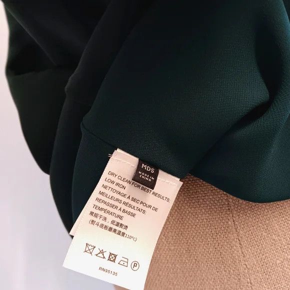 Lafayette 148 LAFAYETTE148 NEW YORK Silk Green Charmeuse Bias Tank- (MDS) Size S / US 4 / IT 40 - 9 Thumbnail