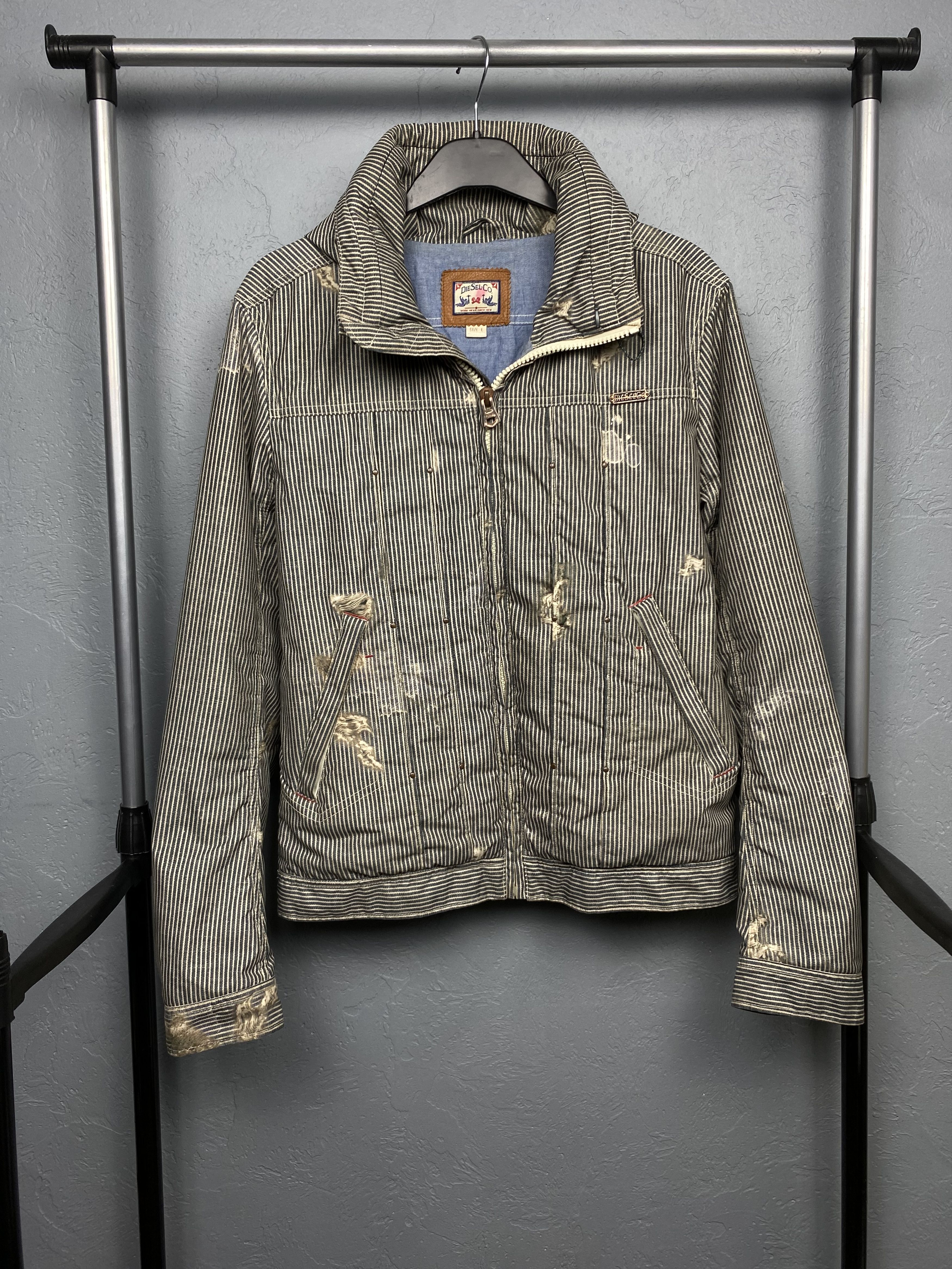 Diesel Diesel Vintage Mens Distressed Print Jacket Size US L / EU 52-54 / 3 - 1 Thumbnail