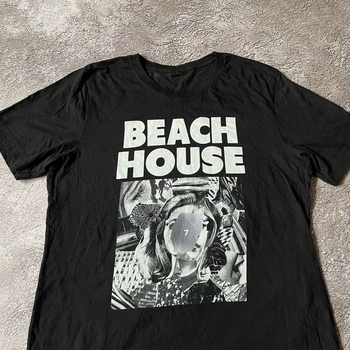 Vintage Vintage Y2K Beach House Abstract Graphic Tee Black Archive M Size US M / EU 48-50 / 2 - 5 Thumbnail