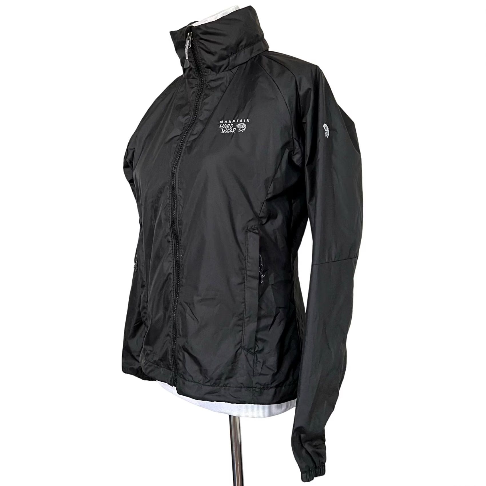 Mountain Hardwear VINTAGE Mountain Hardwear Windbreaker Jacket Windrush Black XS Women’s Packable Hooded Windbreaker Size XS / US 0-2 / IT 36-38 - 2 Thumbnail