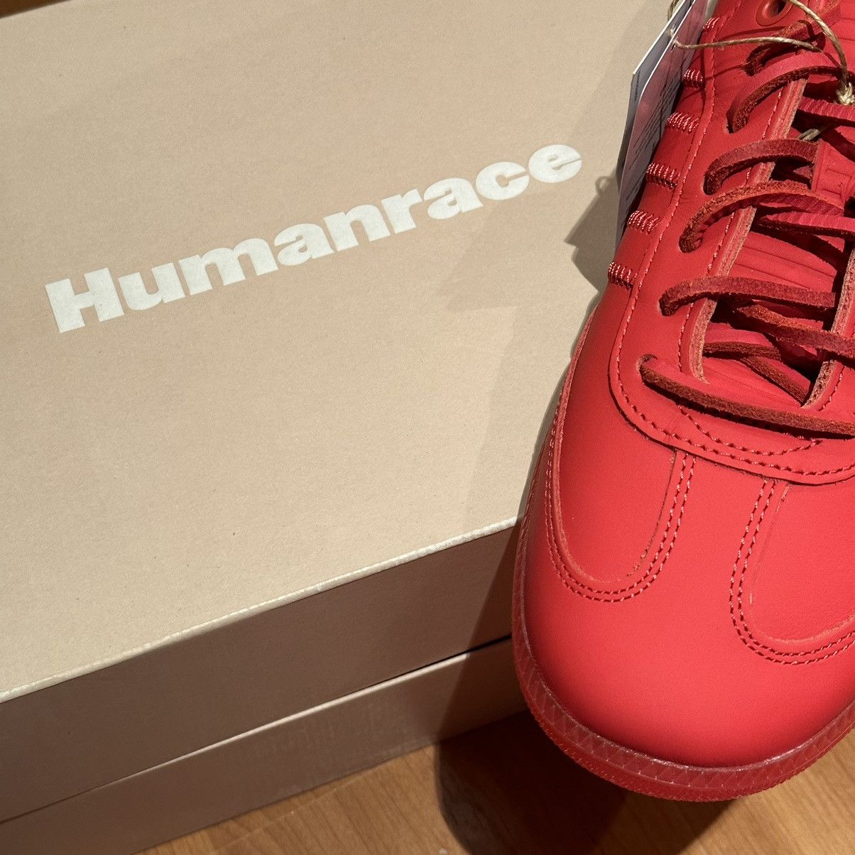 Adidas × Pharrell adidas x human race samba red us 9 pharrell williams Size US 9 / EU 42 - 6 Thumbnail