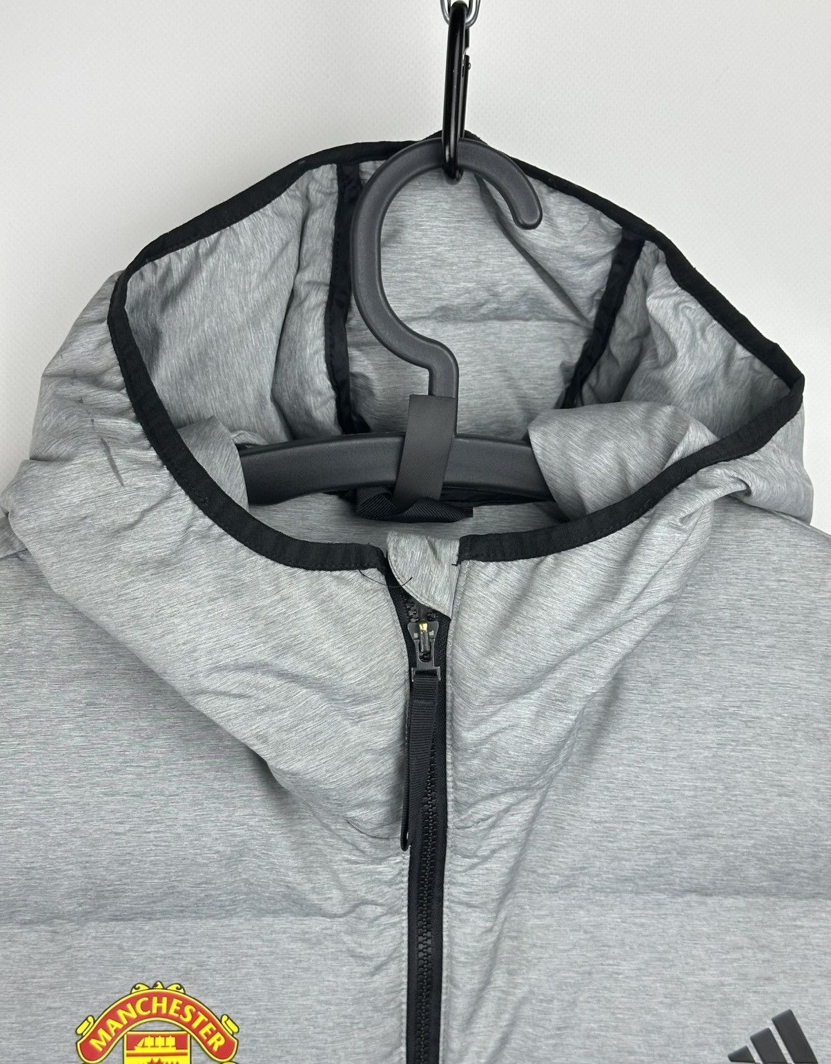 Adidas Adidas Manchester United Down Jacket Hooded 2020/21 Size M Size US M / EU 48-50 / 2 - 3 Thumbnail