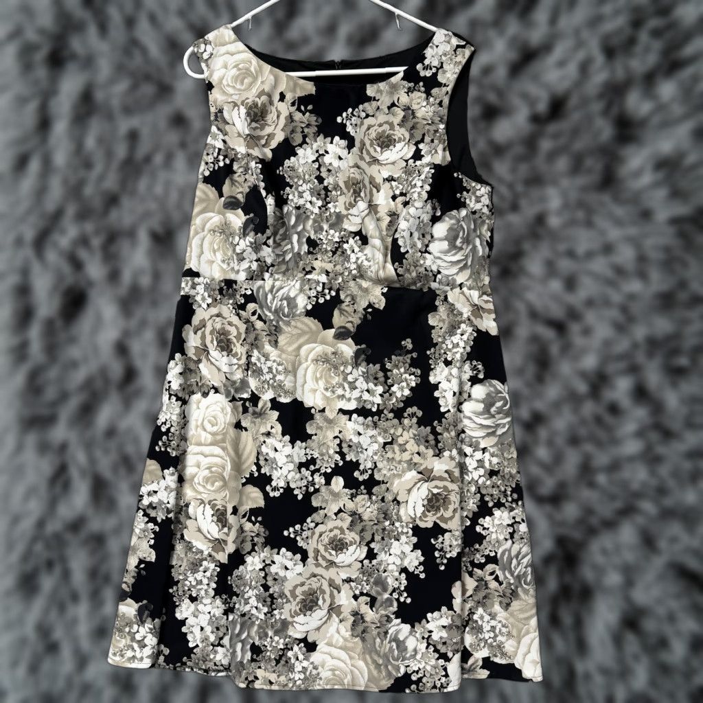 Vintage Connected Cocktail Dress 14W Plus Black Tan Party Fit Flare Floral Dark Romance Size XL / US 12-14 / IT 48-50 - 1 Thumbnail