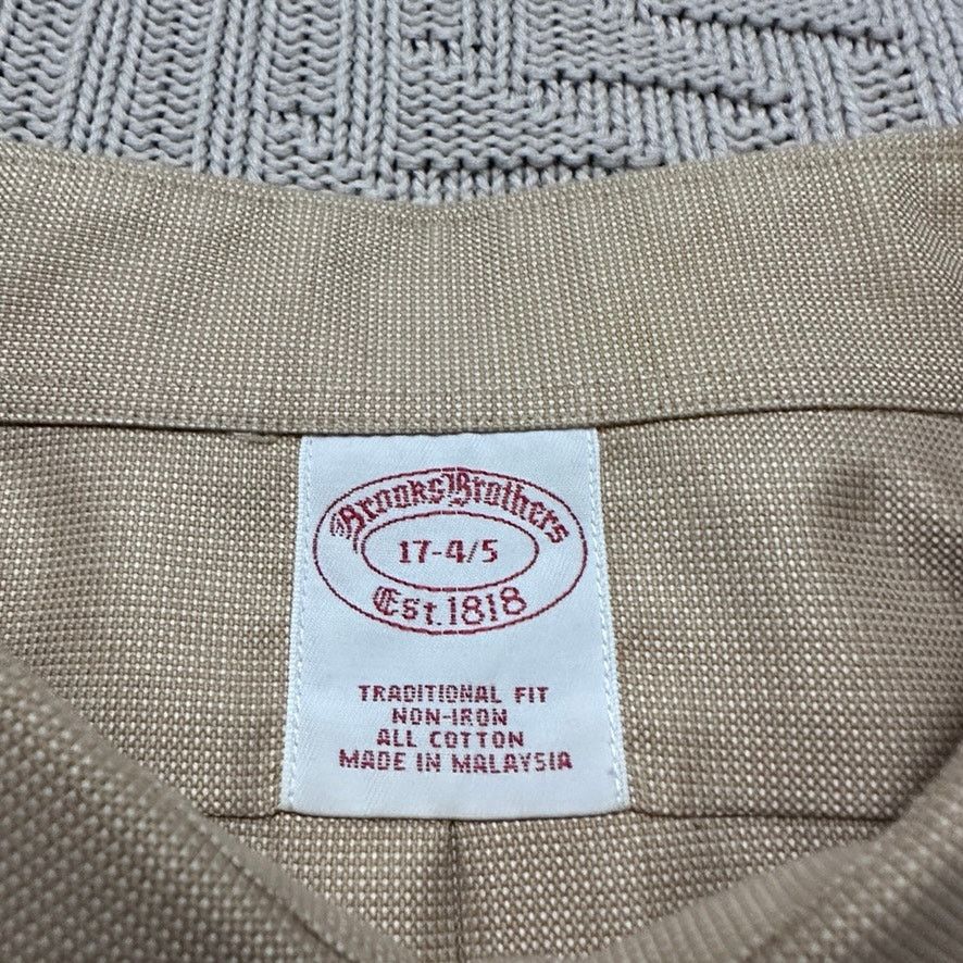 Brooks Brothers Brooks Brothers gold beige traditional fit button down Size US XL / EU 56 / 4 - 4 Thumbnail