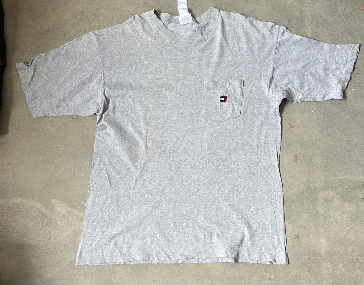 Tommy Hilfiger VINTAGE TOMMY HILFIGER TEE Size US L / EU 52-54 / 3 - 1 Thumbnail