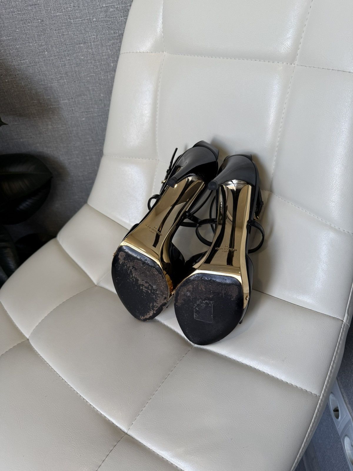 Louis Vuitton Louis Vuitton Black Patent Leather Strappy High Heel Sandals Size US 9 / IT 39 - 18 Thumbnail