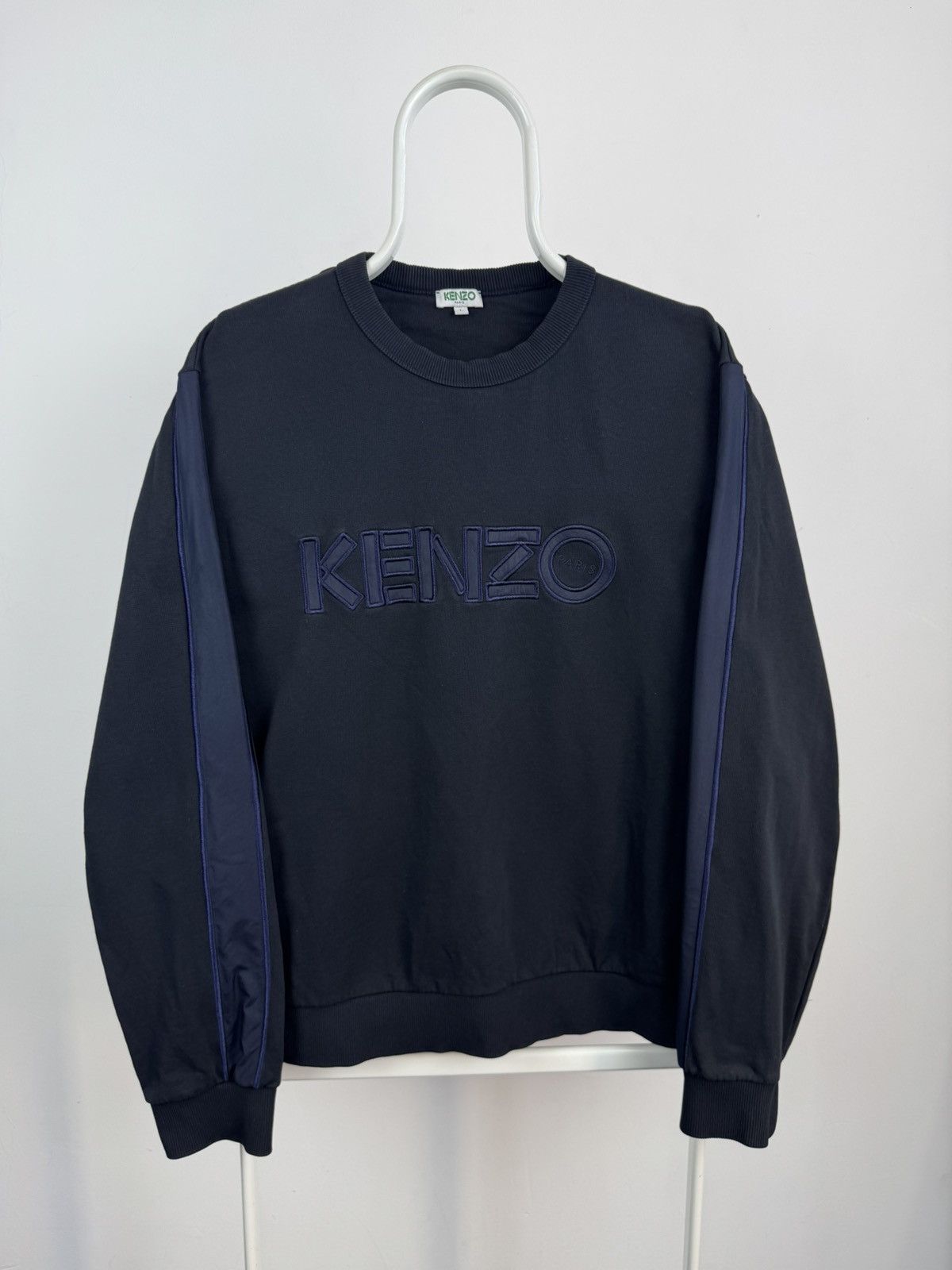 Kenzo Vintage Kenzo Embroidered Big Logo Sweatshirt Size US L / EU 52-54 / 3 - 1 Thumbnail