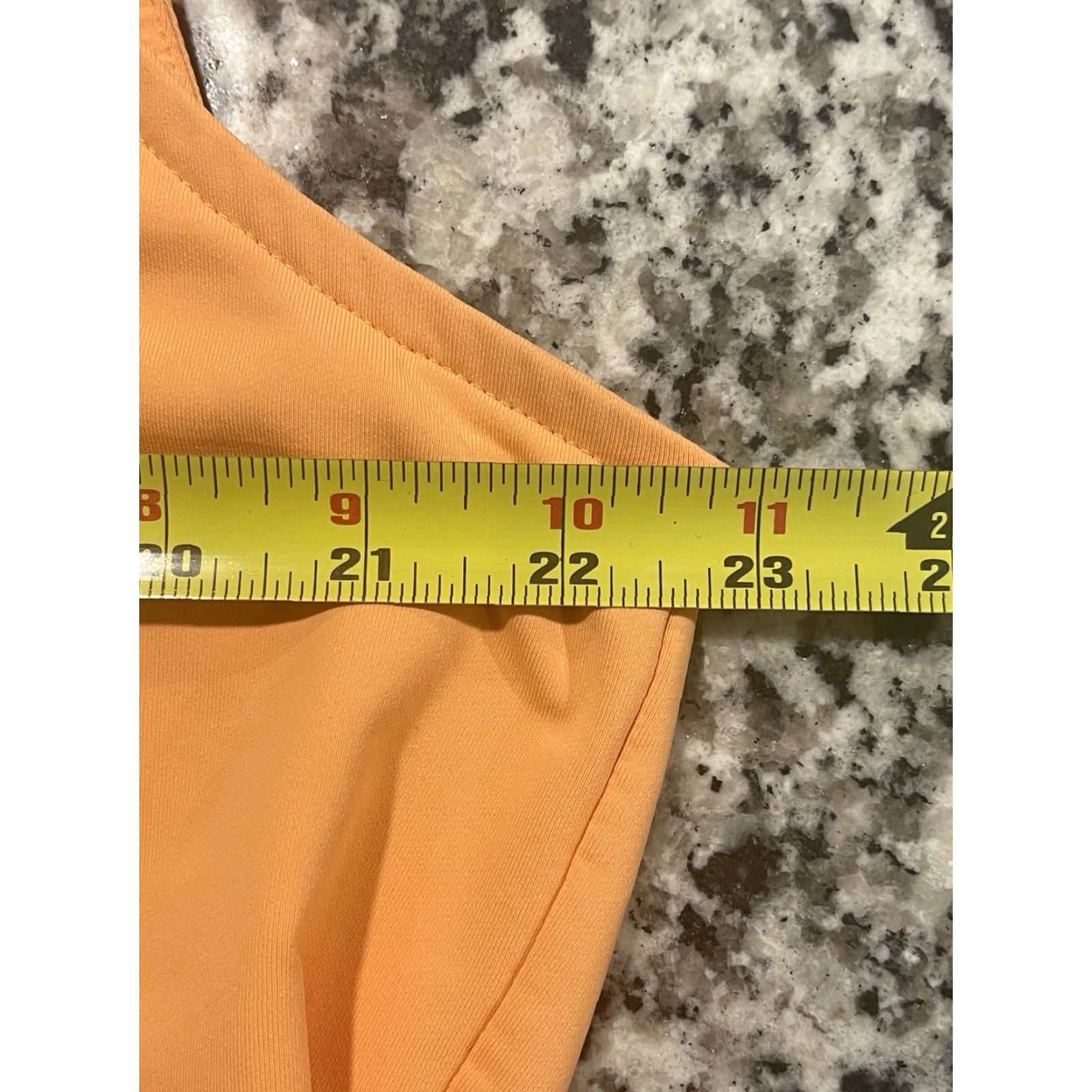 Peter Millar Peter Millar Vest Sz M Wicking Performance 1/4 Zip Sleeveless Orange Size US M / EU 48-50 / 2 - 3 Thumbnail