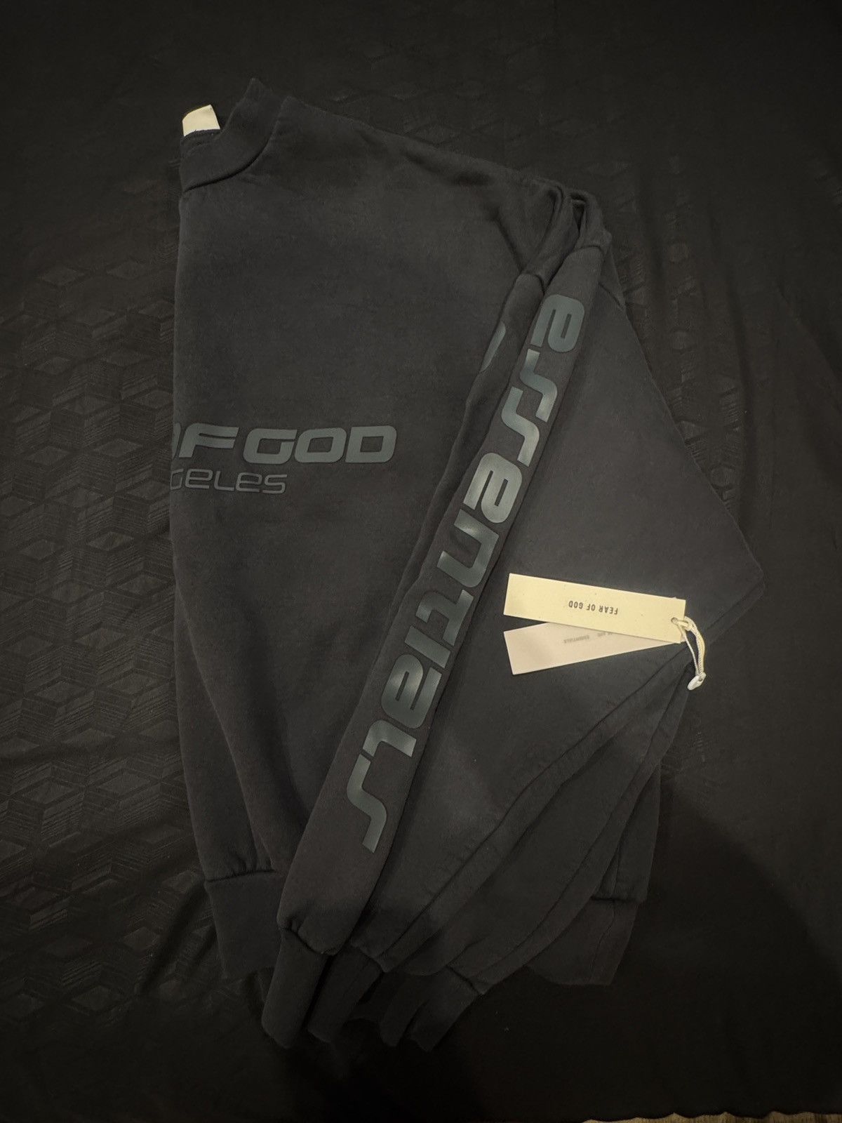 Essentials {Black Holiday 'Los Angeles' Heavy Fleece Cropped Sweatshirt Size US XL / EU 56 / 4 - 12 Thumbnail