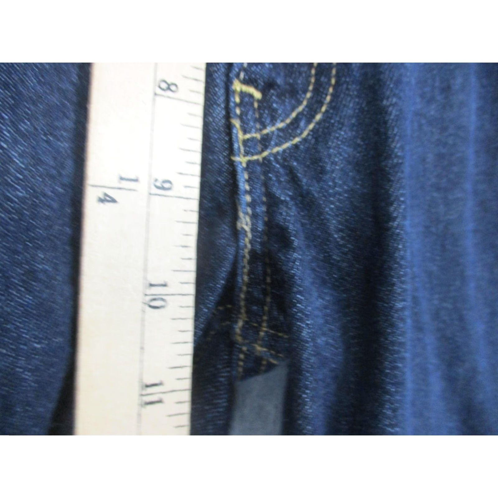Levi's Levis 559 Jeans Mens 34x30 Blue Denim Relaxed Straight Leg 100% Cotton Classic Size US 34 / EU 50 - 4 Thumbnail