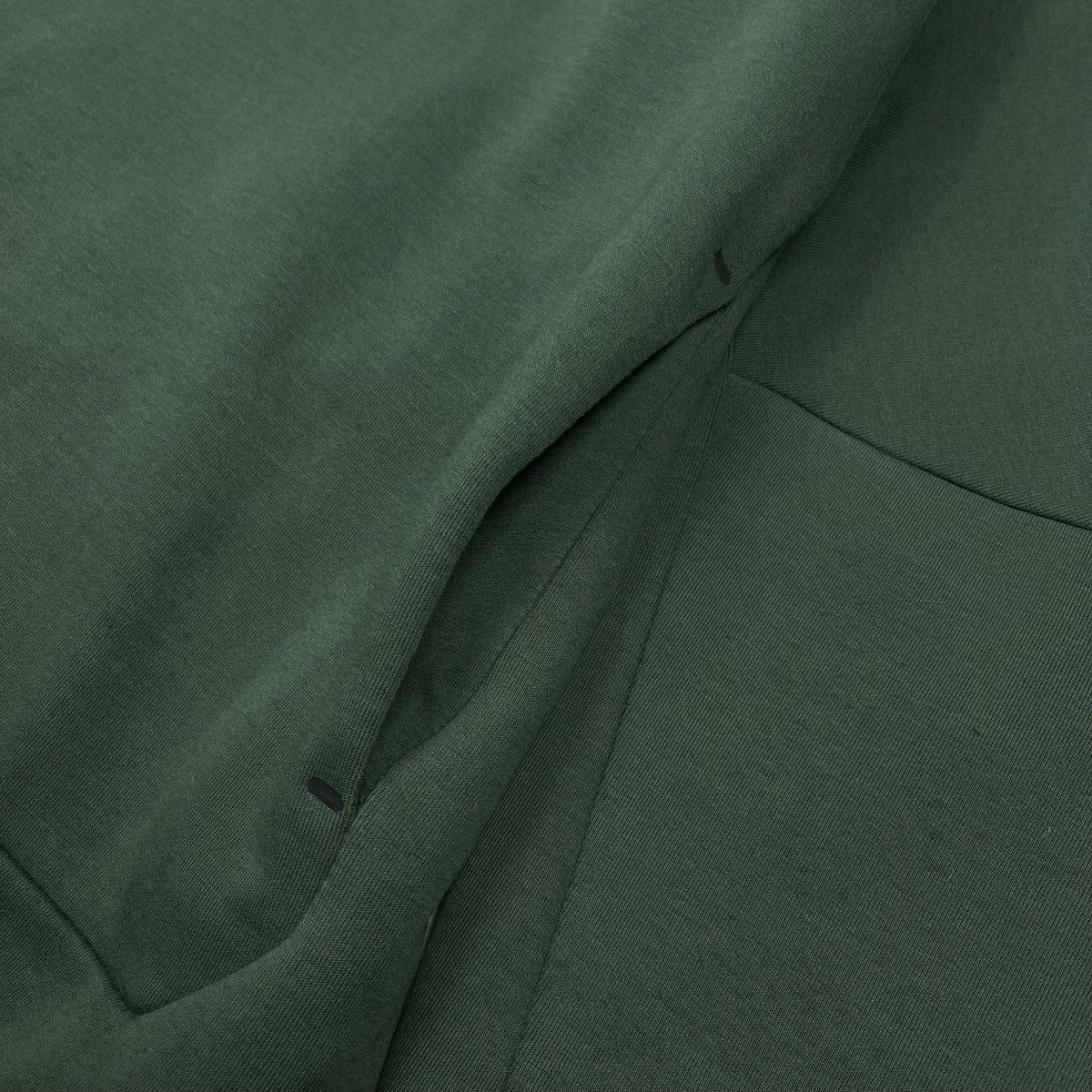 Nike Nike M SW Tech Fleece Hoodie Size US XL / EU 56 / 4 - 5 Thumbnail