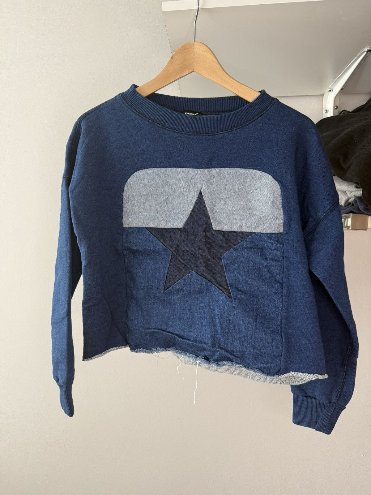 Diesel Diesel Star Crop Sweater Top Size M / US 6-8 / IT 42-44 - 1 Thumbnail