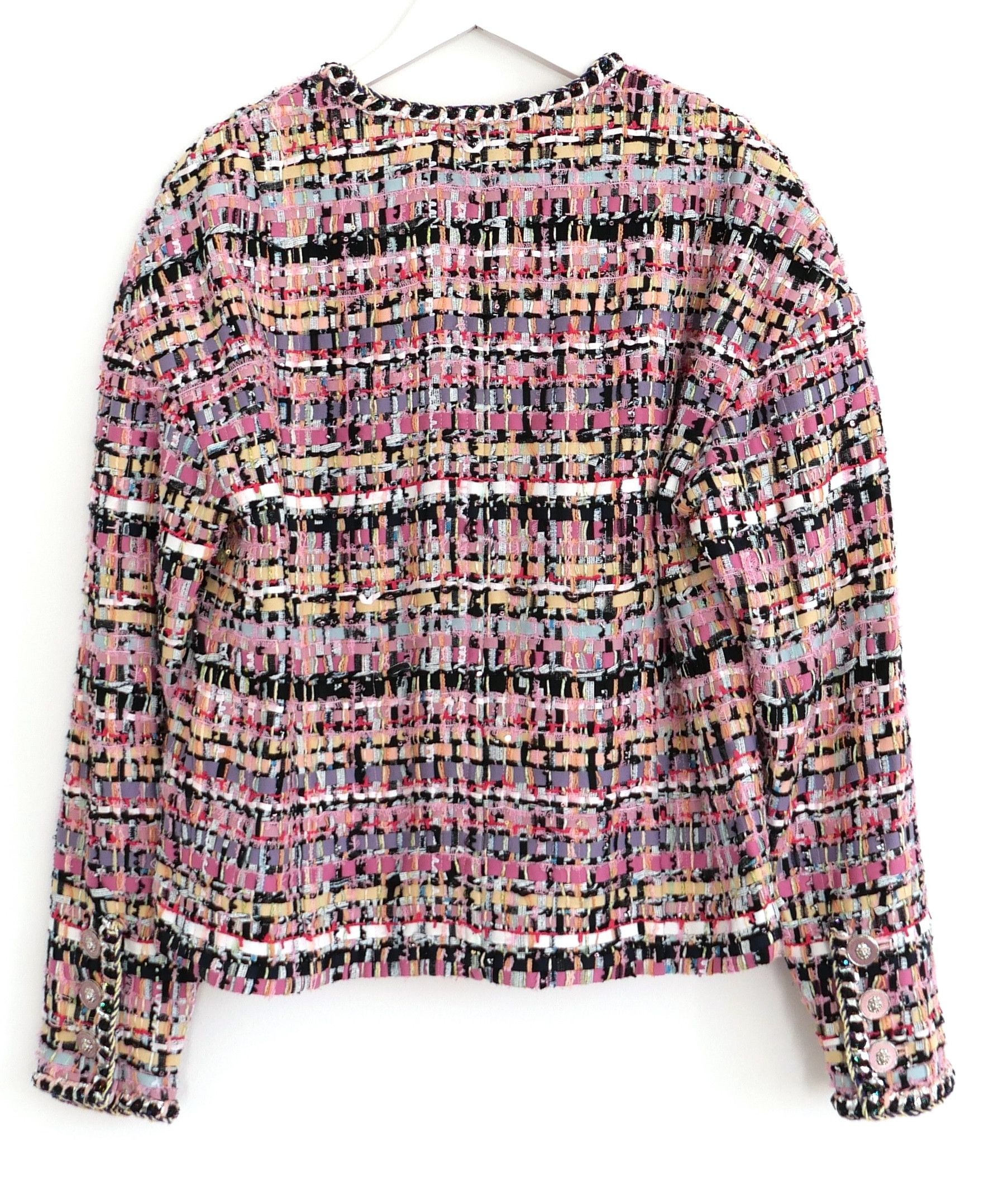 Chanel Chanel Pink Tweed Jacket 22P 2002 Pre Spring-Summer Size XS / US 0-2 / IT 36-38 - 2 Thumbnail