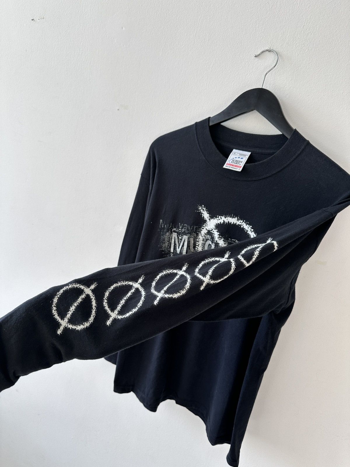 Fruit Of The Loom Vintage Mudvayne Long Sleeve Shirt Nu Metal Band Tee L Size US L / EU 52-54 / 3 - 6 Thumbnail