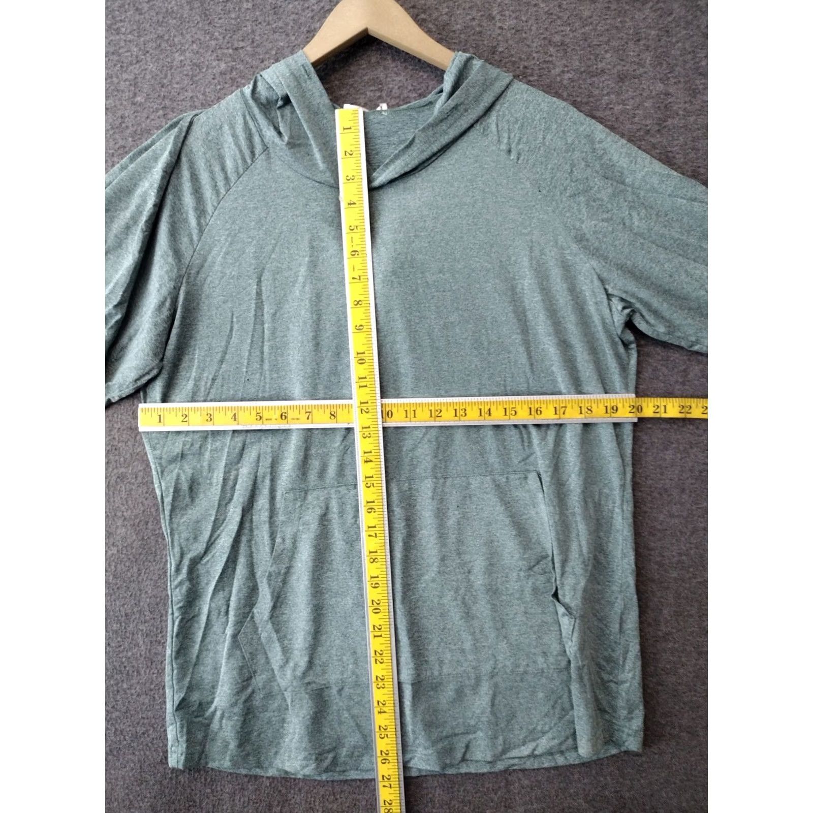 Vintage COOFANDY Men's M Workout Sweatshirts Long Sleeve Muscle Hoodie Green Pockets Sports Pullover Shirt Mens Size US M / EU 48-50 / 2 - 4 Thumbnail