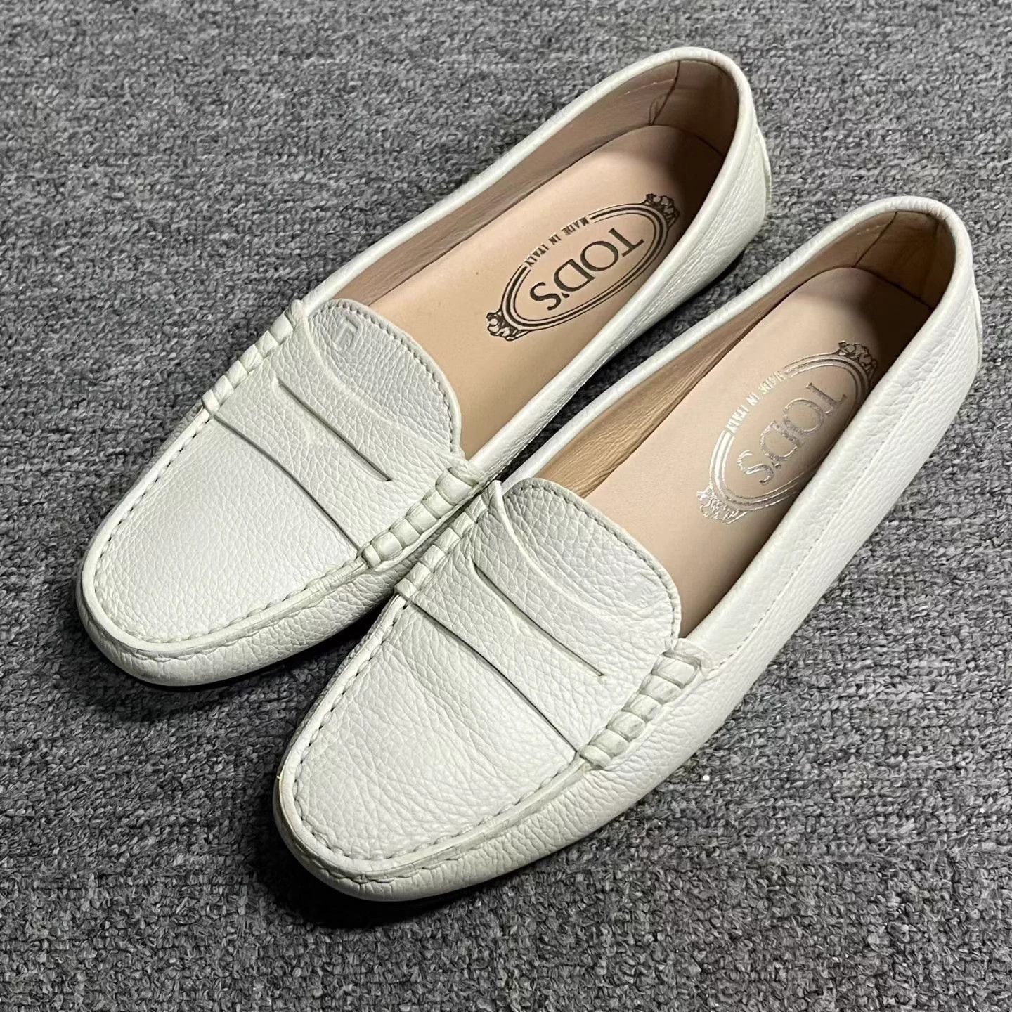 Tod's TOD'S white square toe slip-on loafers 36.5 new Size US 5.5 / IT 35.5 - 1 Thumbnail