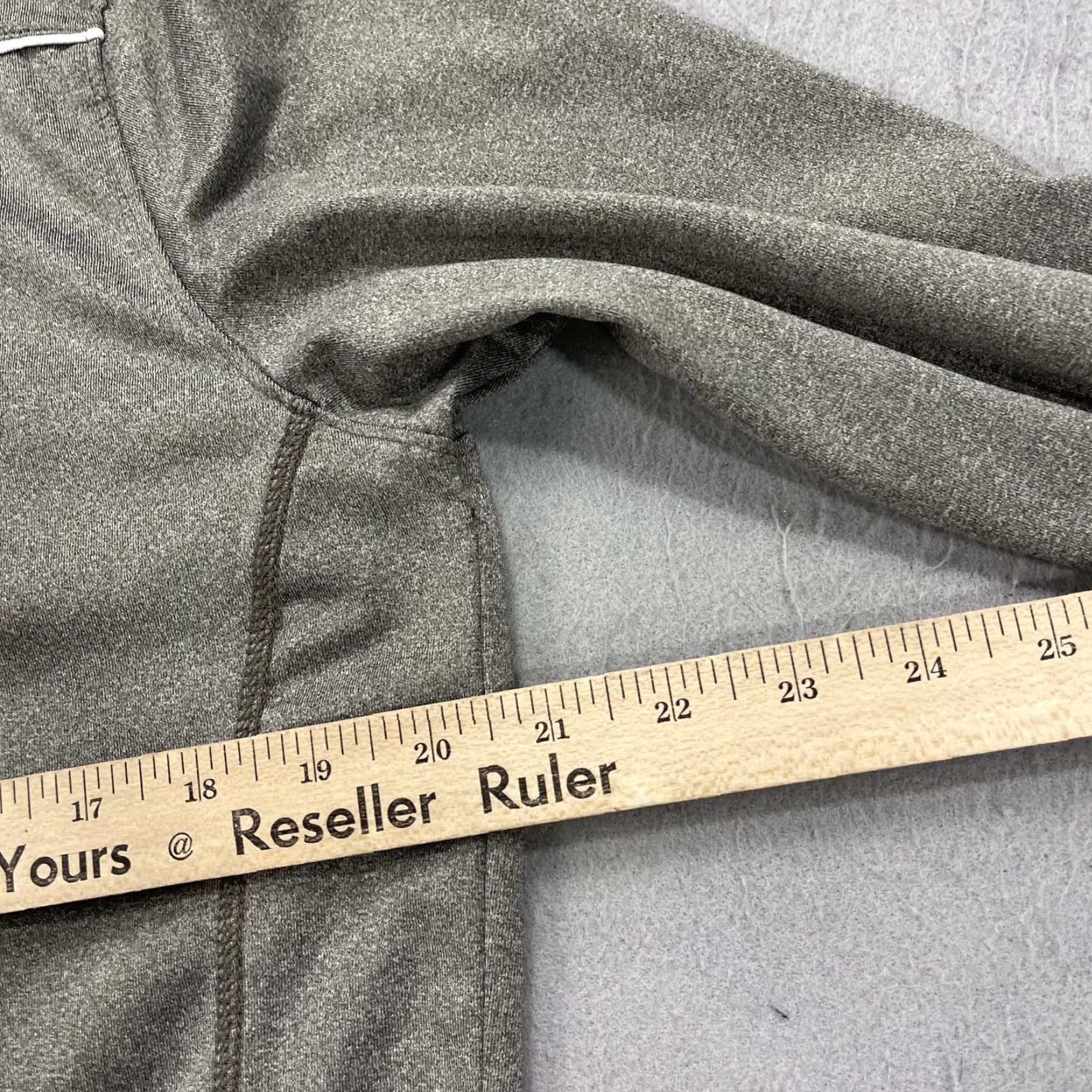 johnnie-O johnnie-O Jacket Mens Small Gray 1/4 Zip Stretch Lammie Golf Solid Shirt Size US S / EU 44-46 / 1 - 7 Thumbnail