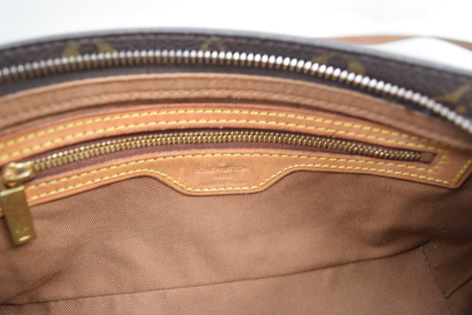Louis Vuitton Louis Vuitton Trotteur Crossbody Bag Monogram Canvas M51240 Size ONE SIZE - 20 Thumbnail
