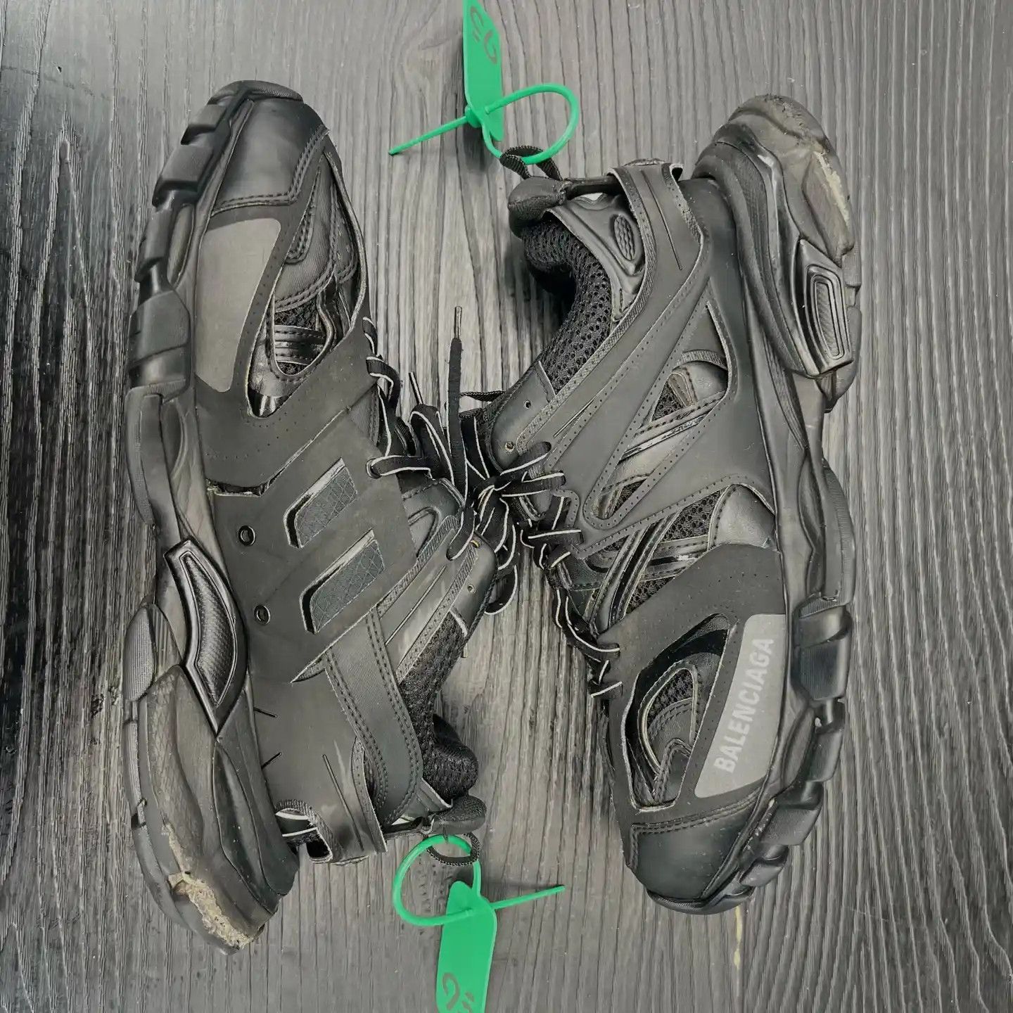 Balenciaga Balenciaga Track Black 41 Good Condition Size US 8 / EU 41 - 2 Thumbnail