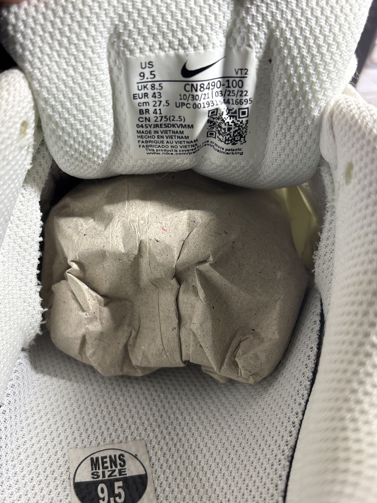Nike Nike Air Max 90 Size US 9.5 / EU 42-43 - 6 Thumbnail