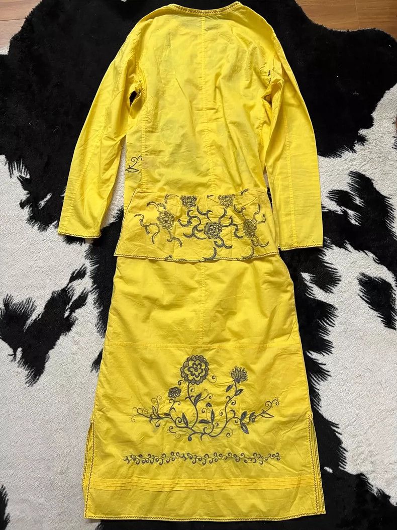 Issey Miyake Issey Miyake size:3 Yellow embroidered flower-patterned ca Size XS / US 0-2 / IT 36-38 - 5 Thumbnail