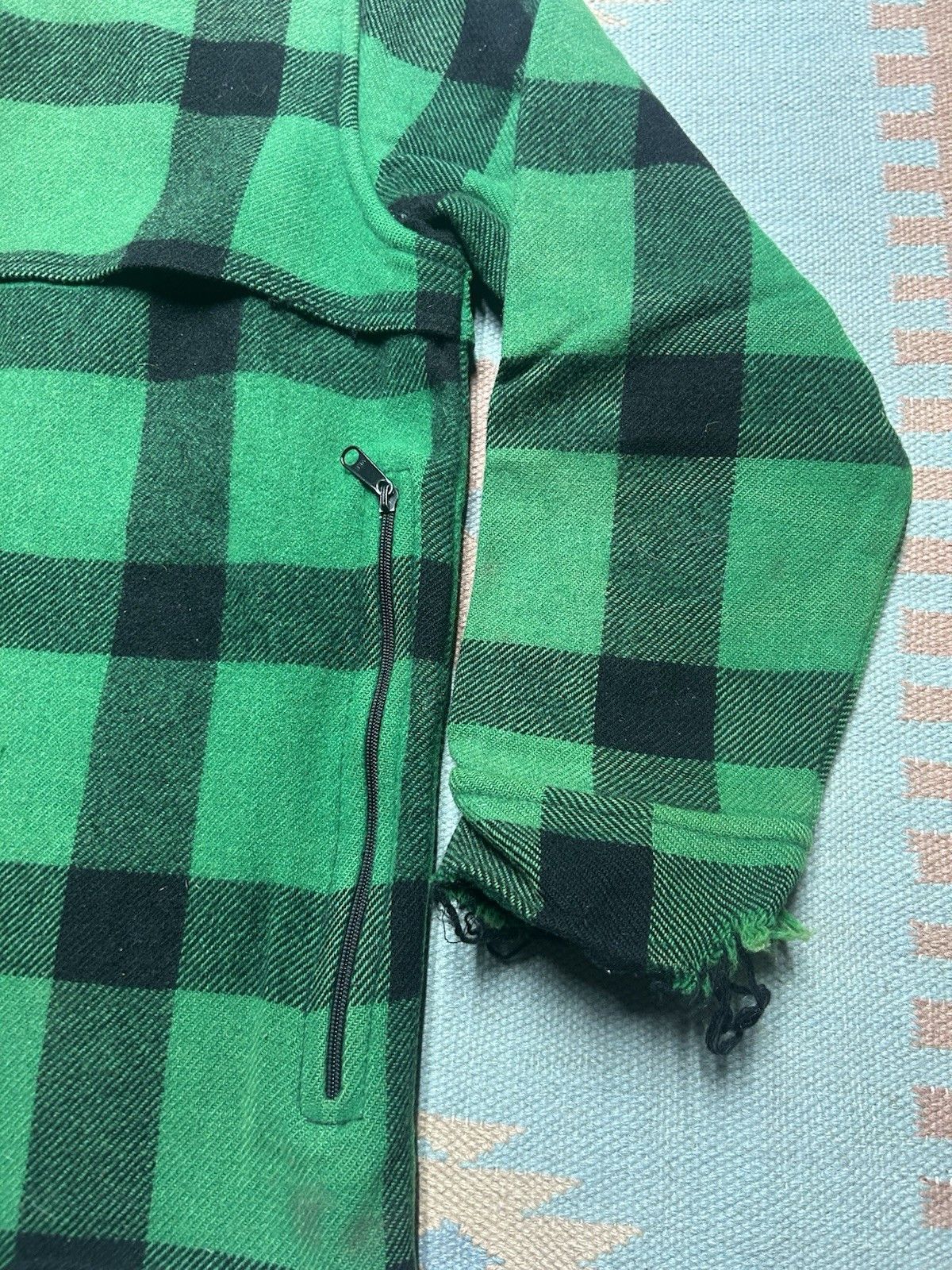 Vintage 80s LL Bean wool cruiser jacket buffalo plaid distressed L Size US L / EU 52-54 / 3 - 11 Thumbnail