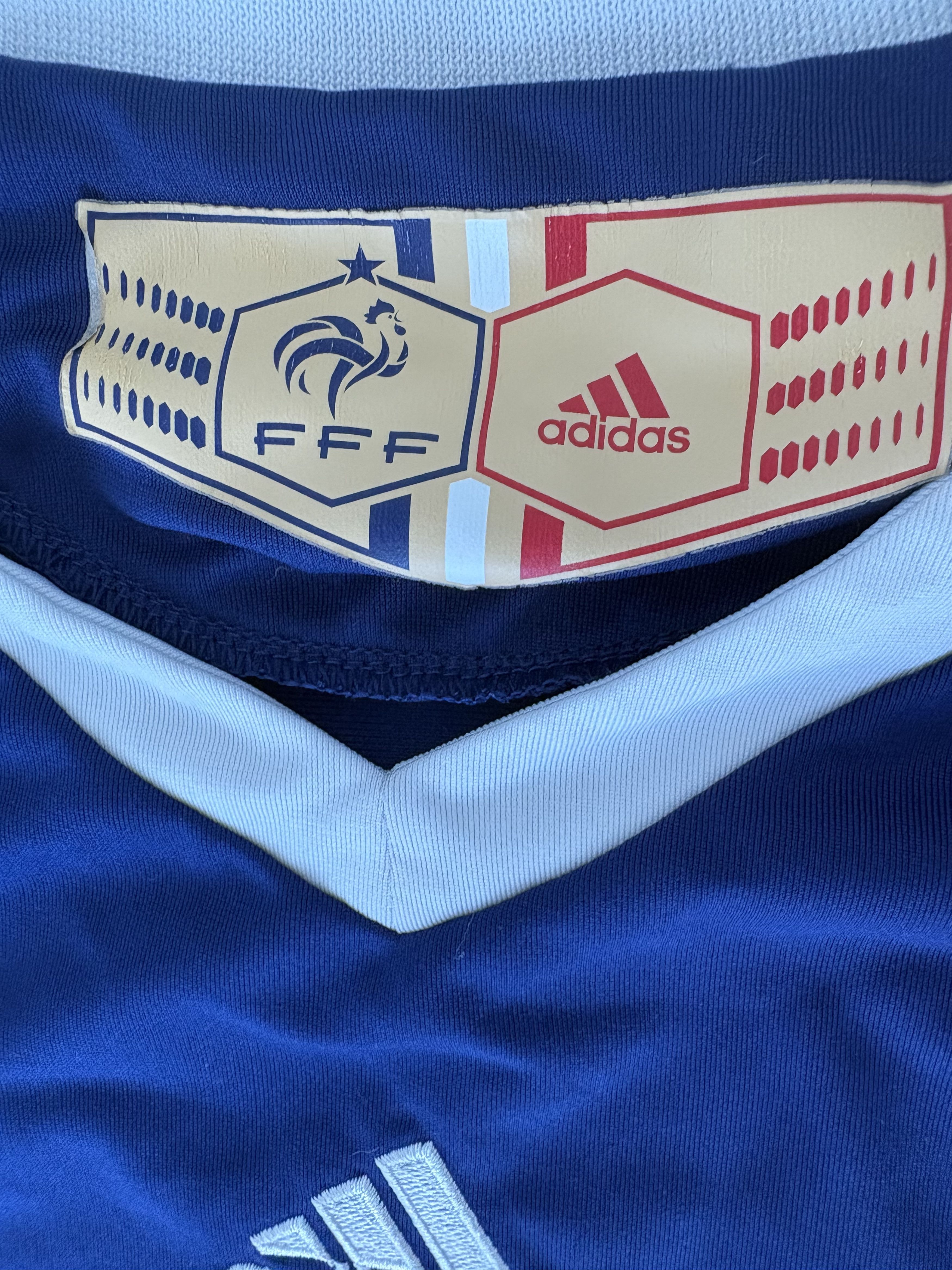 Adidas Adidas France Archive Jersey Size M Size US M / EU 48-50 / 2 - 2 Thumbnail