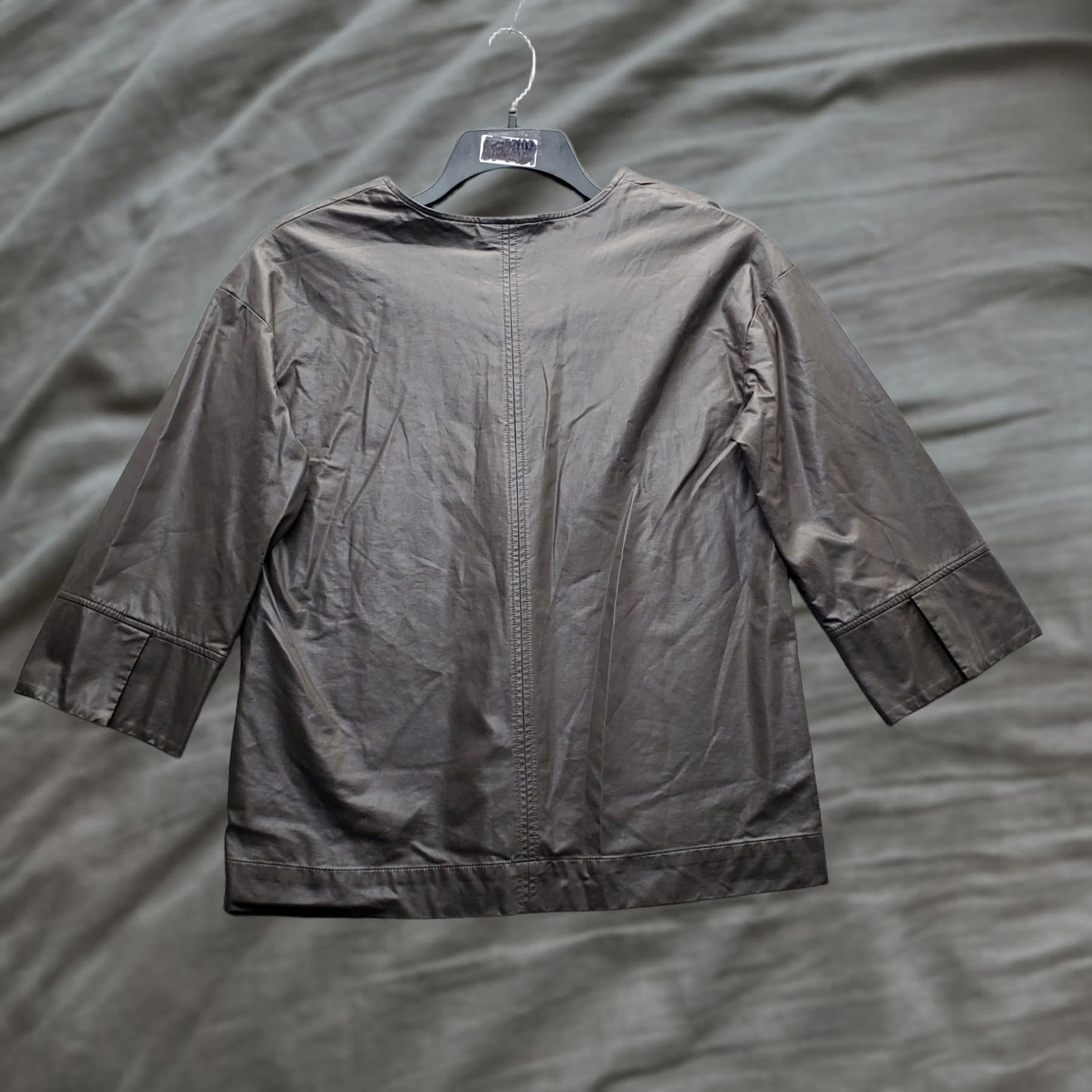 Vintage Prologue Womens Small Brown Faux Leather Top Shirt V-Neck Long Sleeve Split Neck Regular Size S Size S / US 4 / IT 40 - 1 Thumbnail