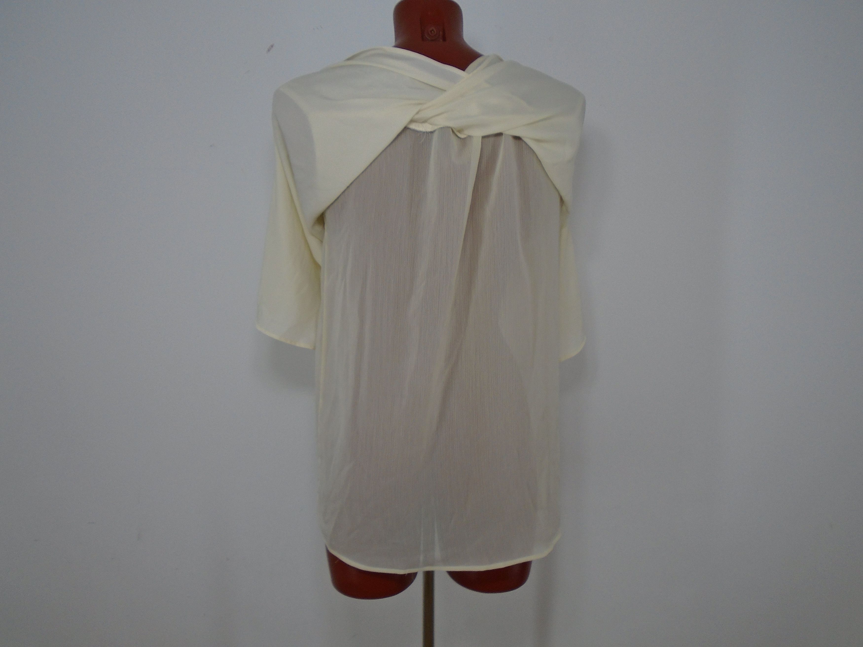 Mango Women's Blouse Mango. Beige. S. Used. Very good condition Size S / US 4 / IT 40 - 11 Thumbnail