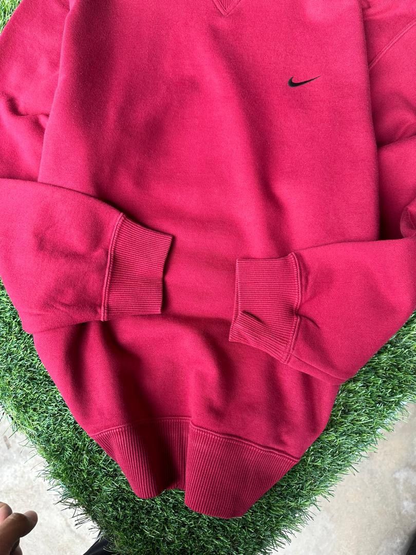Nike × Vintage VINTAGE Y2K NIKE MINI SWOOSH SWEATSHIRT Size US L / EU 52-54 / 3 - 3 Thumbnail
