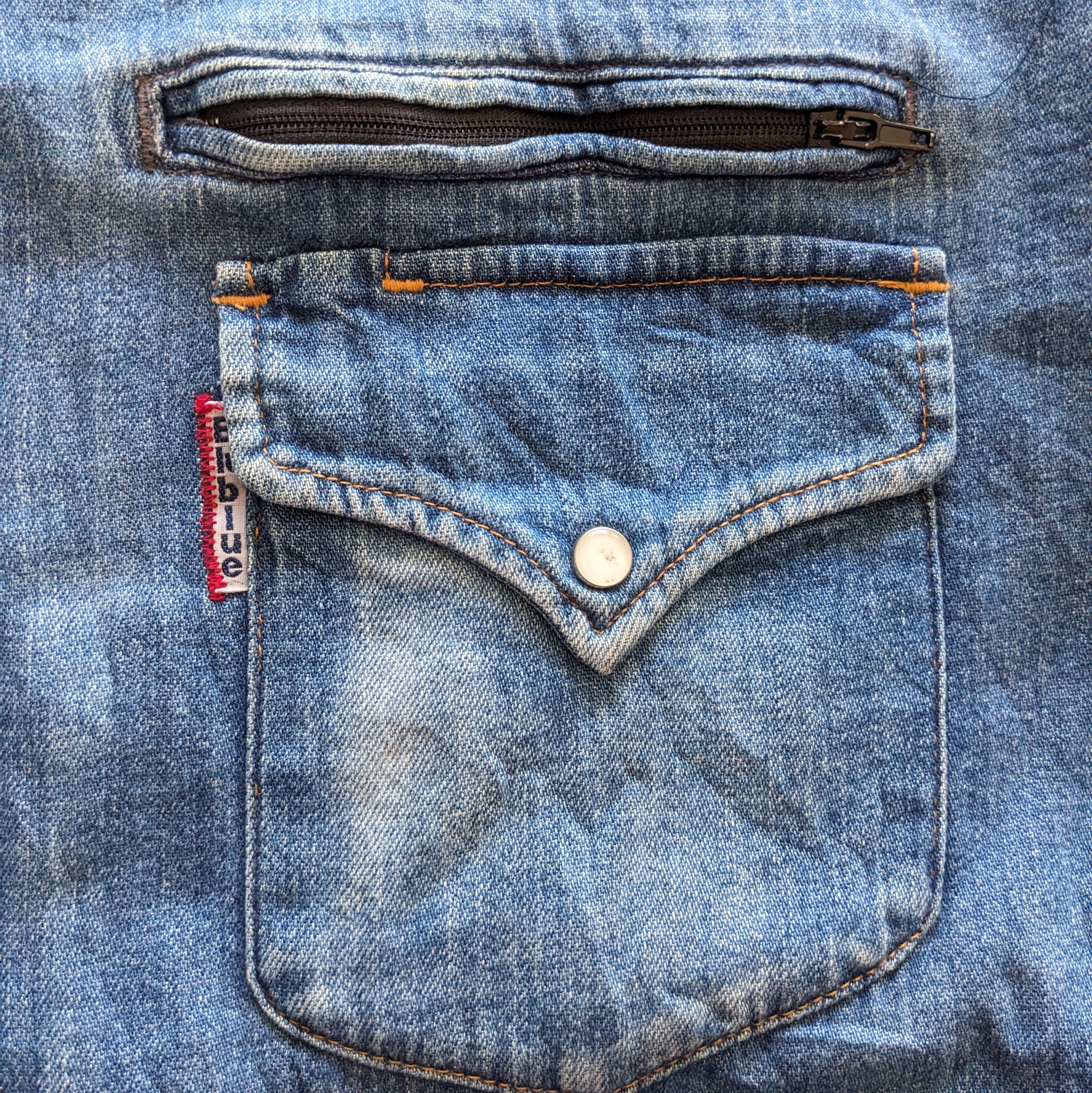 Blue Blue Japan Vintage BLUE BLUE Japanese Denim Button Up Shirts Size US L / EU 52-54 / 3 - 4 Thumbnail