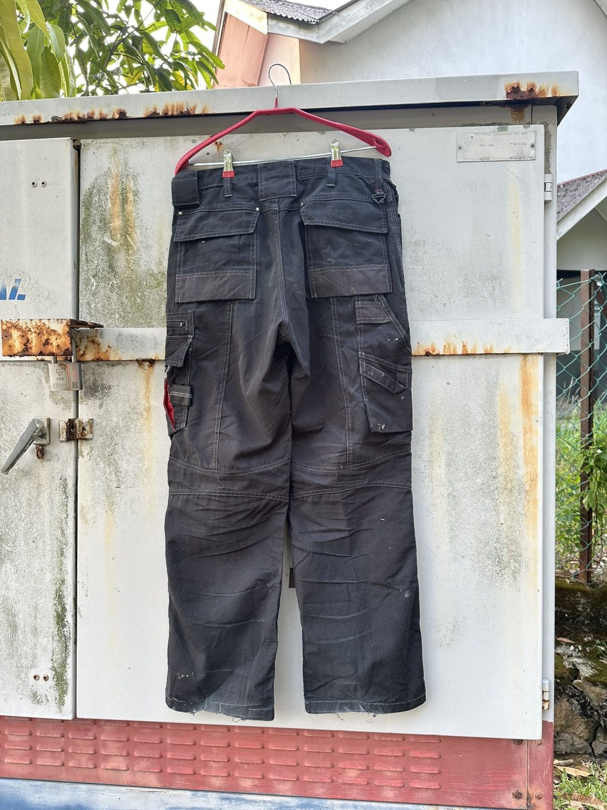 Vintage 👹THRASHED Lee Cooper ERD Baggy Cargo Pants Size US 31 - 3 Thumbnail