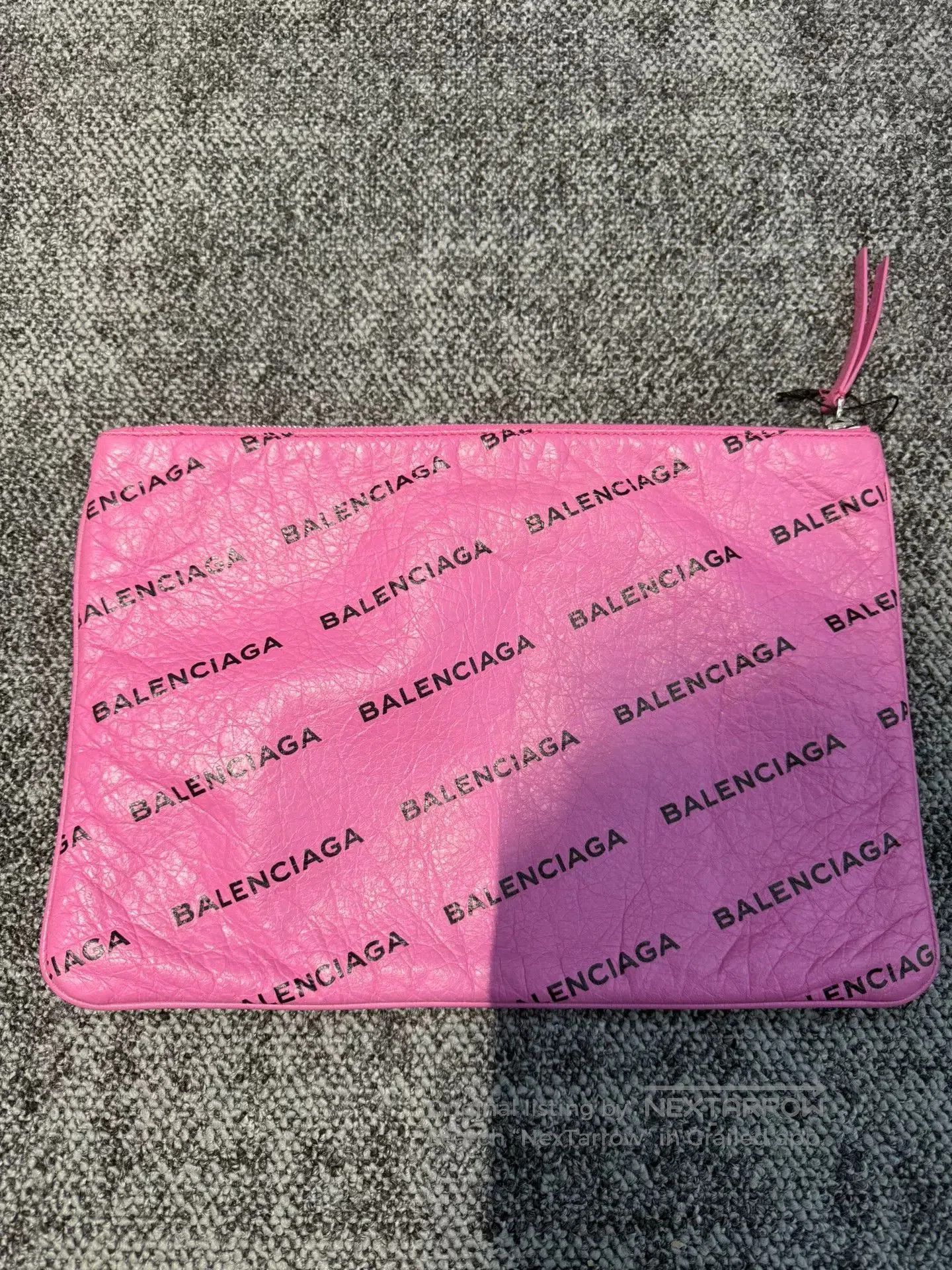 Balenciaga Balenciaga Pink Logo Clutch. Size ONE SIZE - 2 Thumbnail