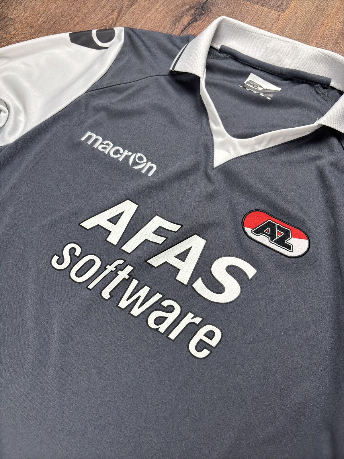 Vintage AZ Alkmaar FC 2012/2013 Away Jersey Macron Size M Size US M / EU 48-50 / 2 - 3 Thumbnail