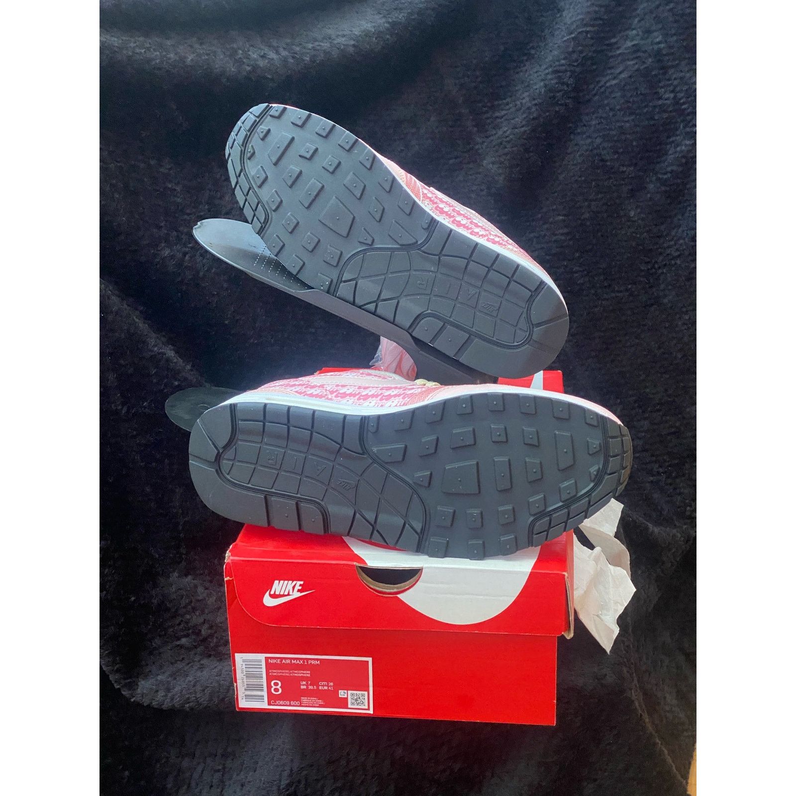 Nike Nike Air Max 1 PRM Strawberry Lemonade sz m8 w9.5 Size US 8 / EU 41 - 4 Thumbnail